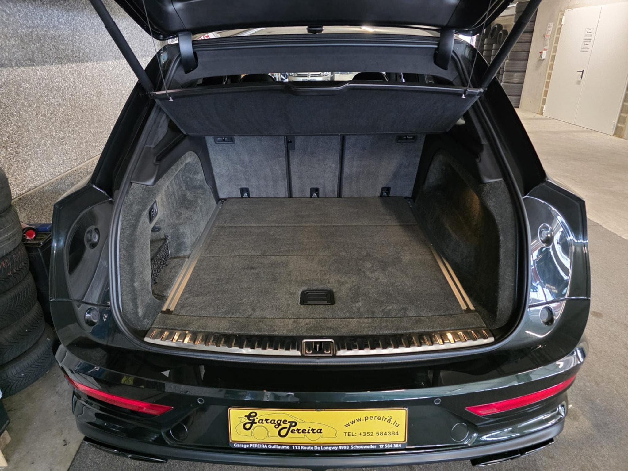 Bentley Bentayga Bentayga 4.0 V8 4WD PANO CUIR COC SOFTCLOSE (2023) - Photo 5