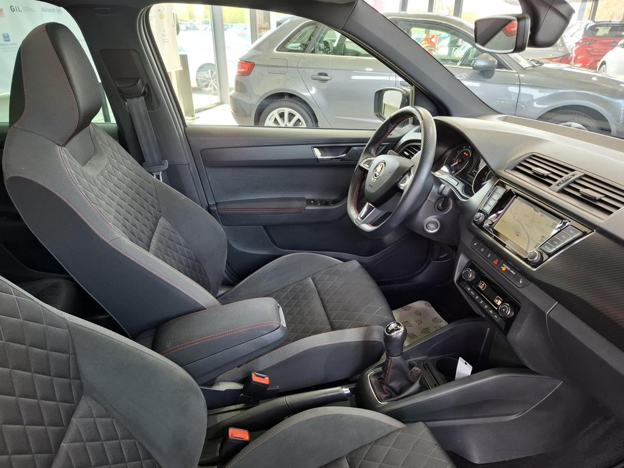 Skoda Fabia 1.0 TSI  MONTE CARLO, LED, CAMERA, PANORAMIQUE, ALU 17'',NAV (2019) - Photo 10