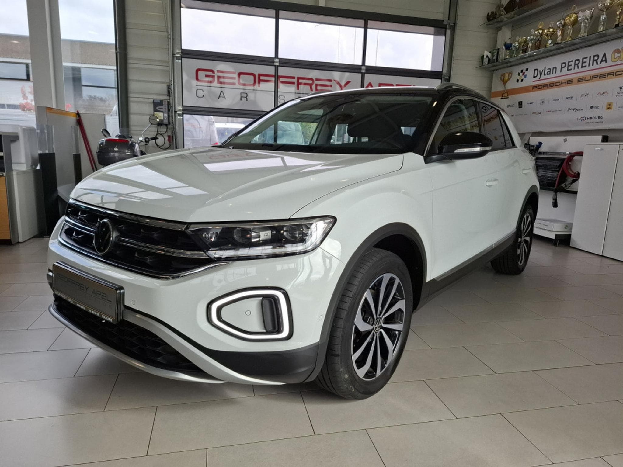 VW T-Roc 1.5 TSI 150 DSG STYLE,VIRTUAL,KAMERA,NAVI,CARPLAY,LED,CUIR,1 (2022) - Photo 1
