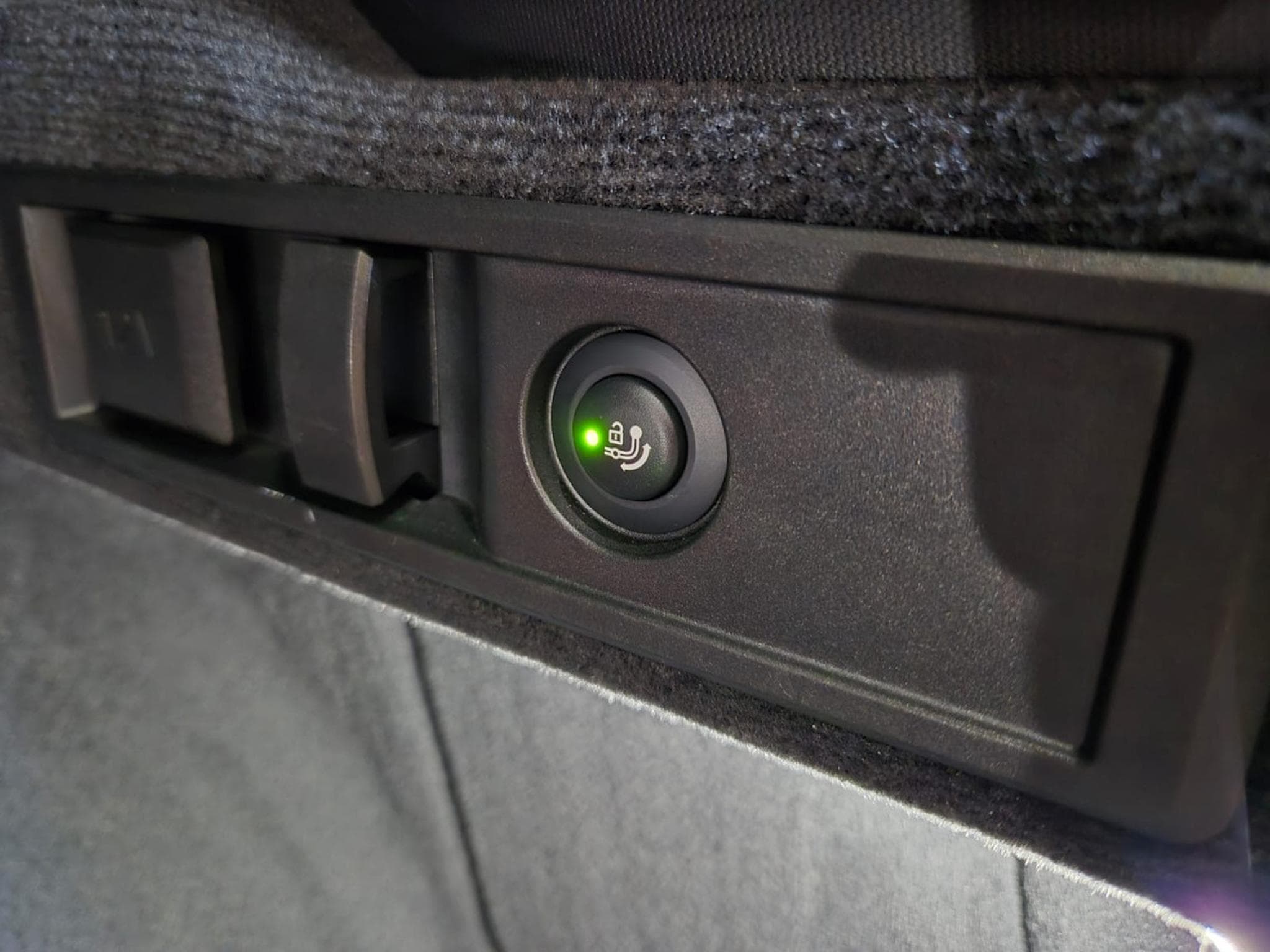 BMW 320 D TOURING M SPORT PAKET PANO CUIR NAVI (2025) - Photo 13