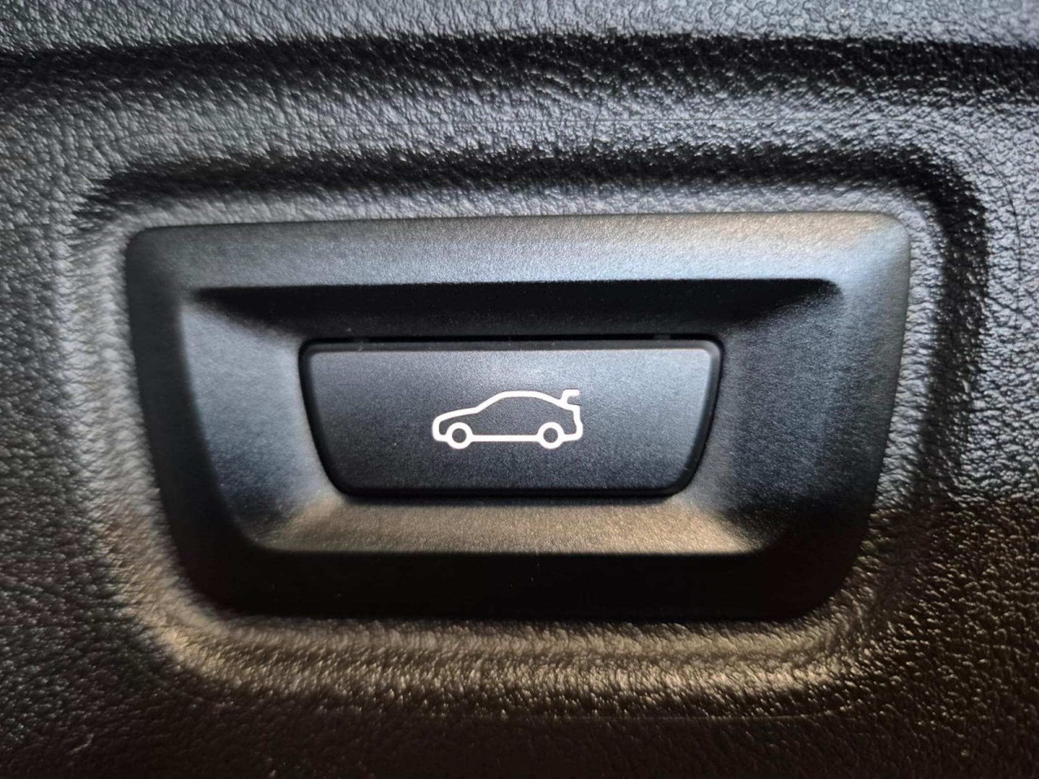 BMW 320 D TOURING M SPORT PAKET PANO CUIR NAVI (2025) - Photo 24