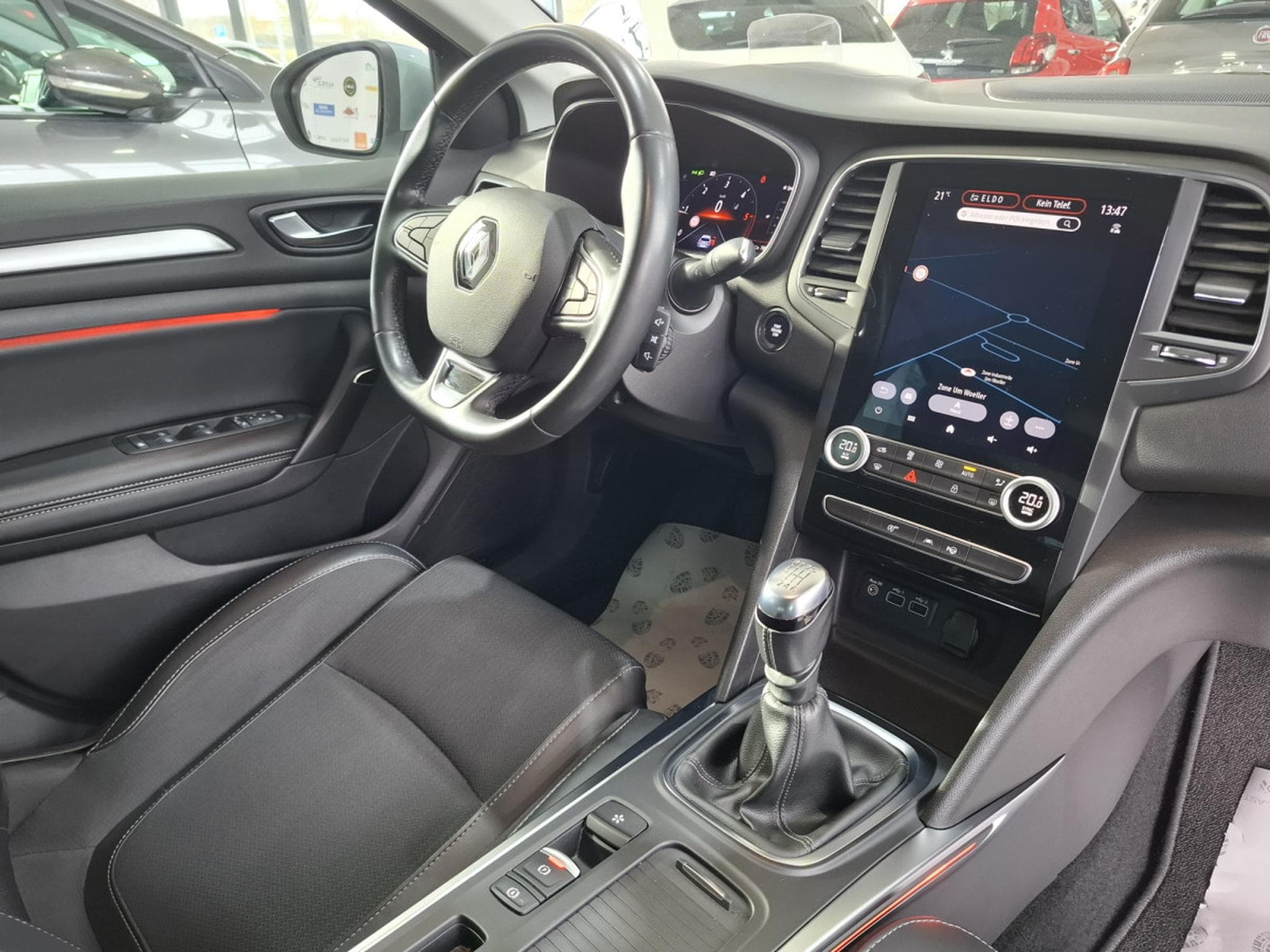 Renault Megane Intens dCi 115, CUIR, NAVI, CAMERA, LED, COCKPIT, HEAD-UP-DI (2021) - Photo 15