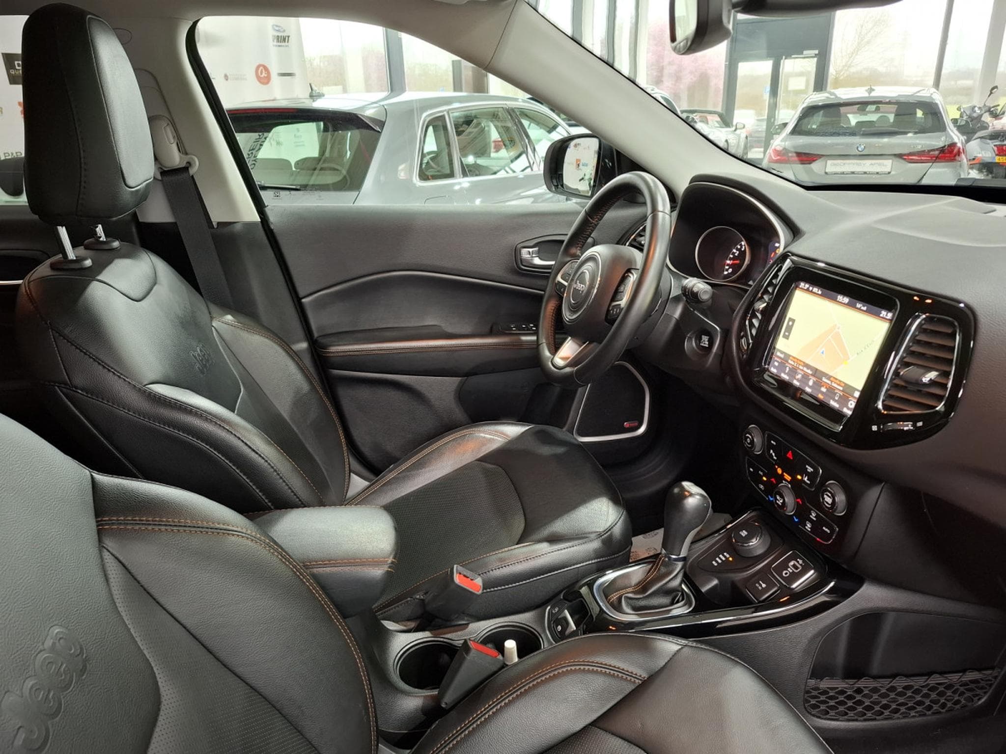 Jeep Compass 1.4 LIMITED 170 4X4 LIMITED BEATS, AUTO, CUIR, NAVI,PDC (2020) - Photo 6