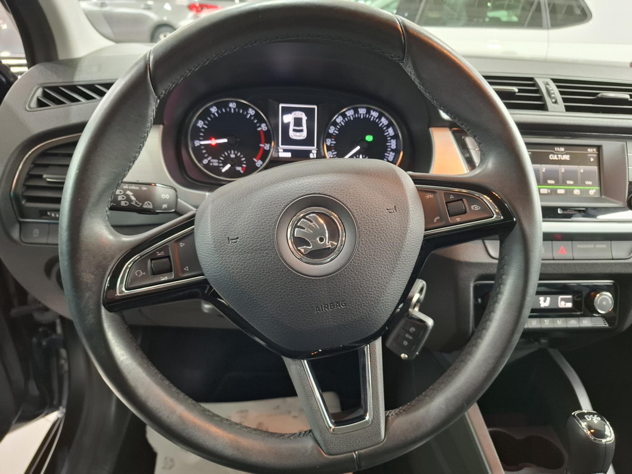 Skoda Fabia 1.2 TSI 110 DSG Style Klimaauto, 58000KM, GARANTIE, ALU 16'' (2016) - Photo 14