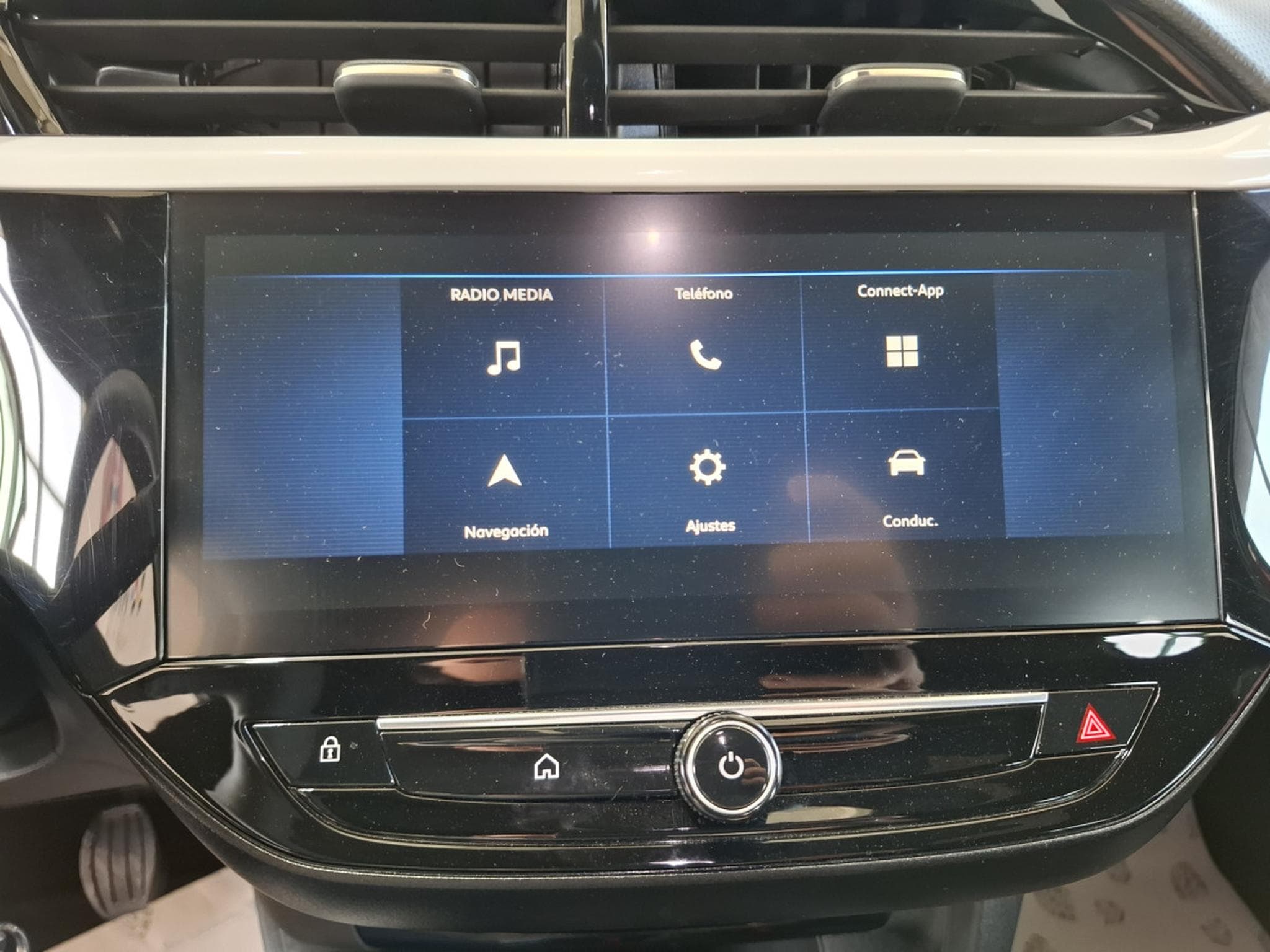 Opel Corsa 1.2 TURBO 101 GS, LED, VIRTUAL, KAMERA, CARPLAY,TEMPO, CUIR (2025) - Photo 12