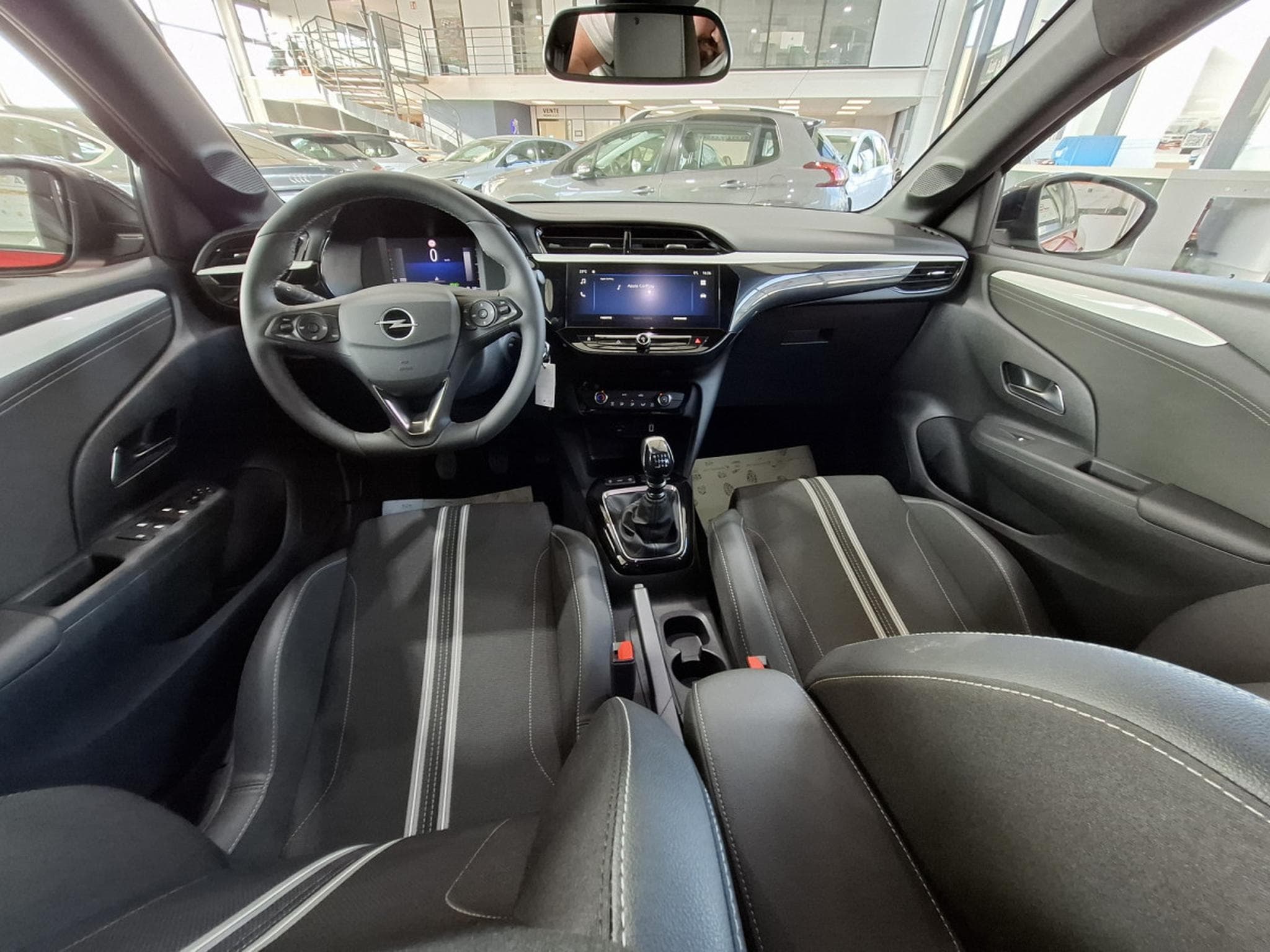 Opel Corsa 1.2 TURBO 101 GS, LED, VIRTUAL, KAMERA, CARPLAY,TEMPO, CUIR (2025) - Photo 16