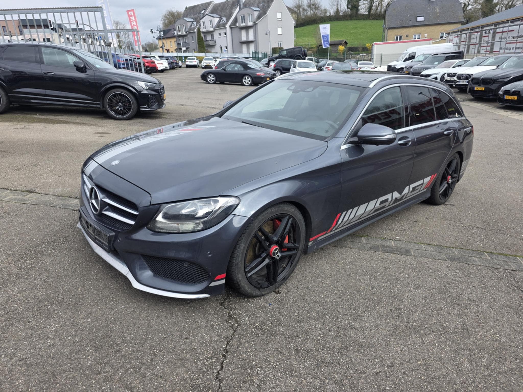 Mercedes C 250 D T 4MATIC AMG LINE HEAD UP PANO CUIR NAVI (2016) - Photo 2