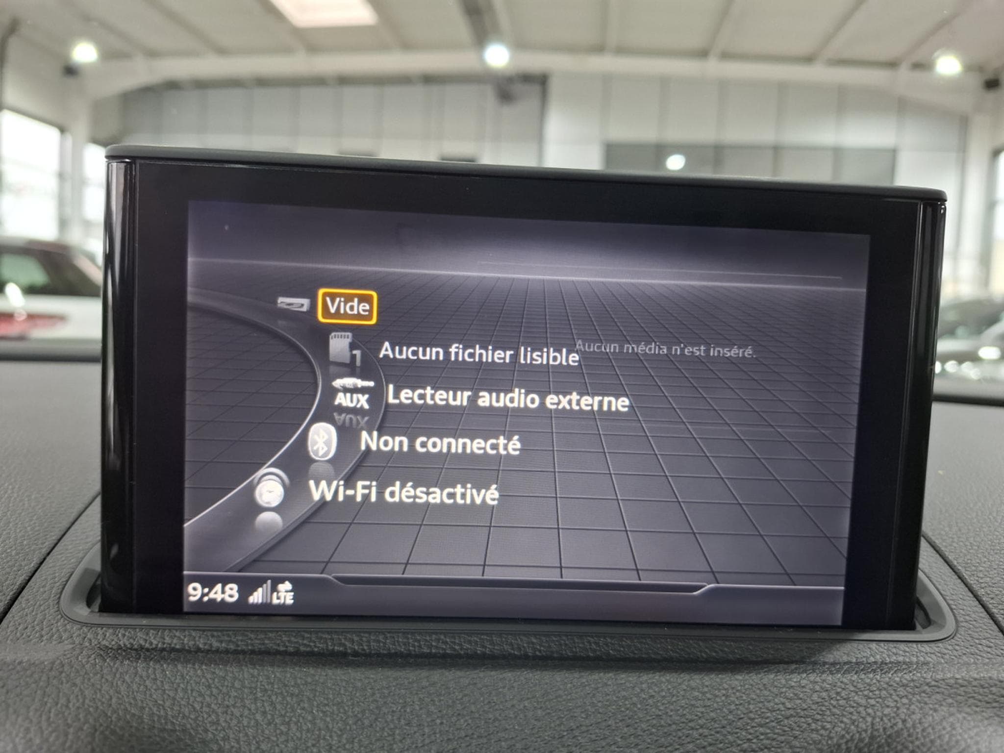 Audi A3 30 TFSI 116 SPORTBACK S-TRONIC DESIGN, CUIR, NAVI, XENON, LE (2017) - Photo 16