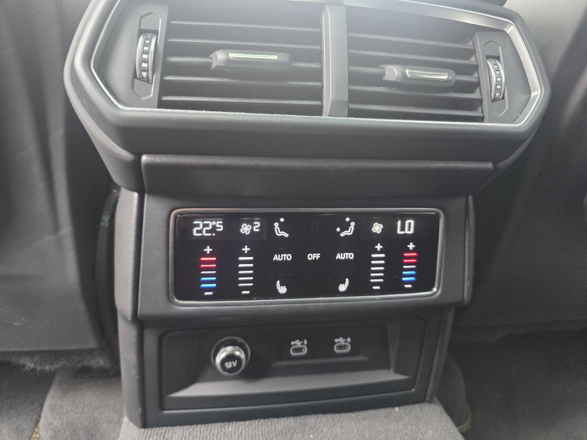 Lamborghini Urus Urus S 3D B&O PANO 360CAM CERAMIQUE (2023) - Photo 10