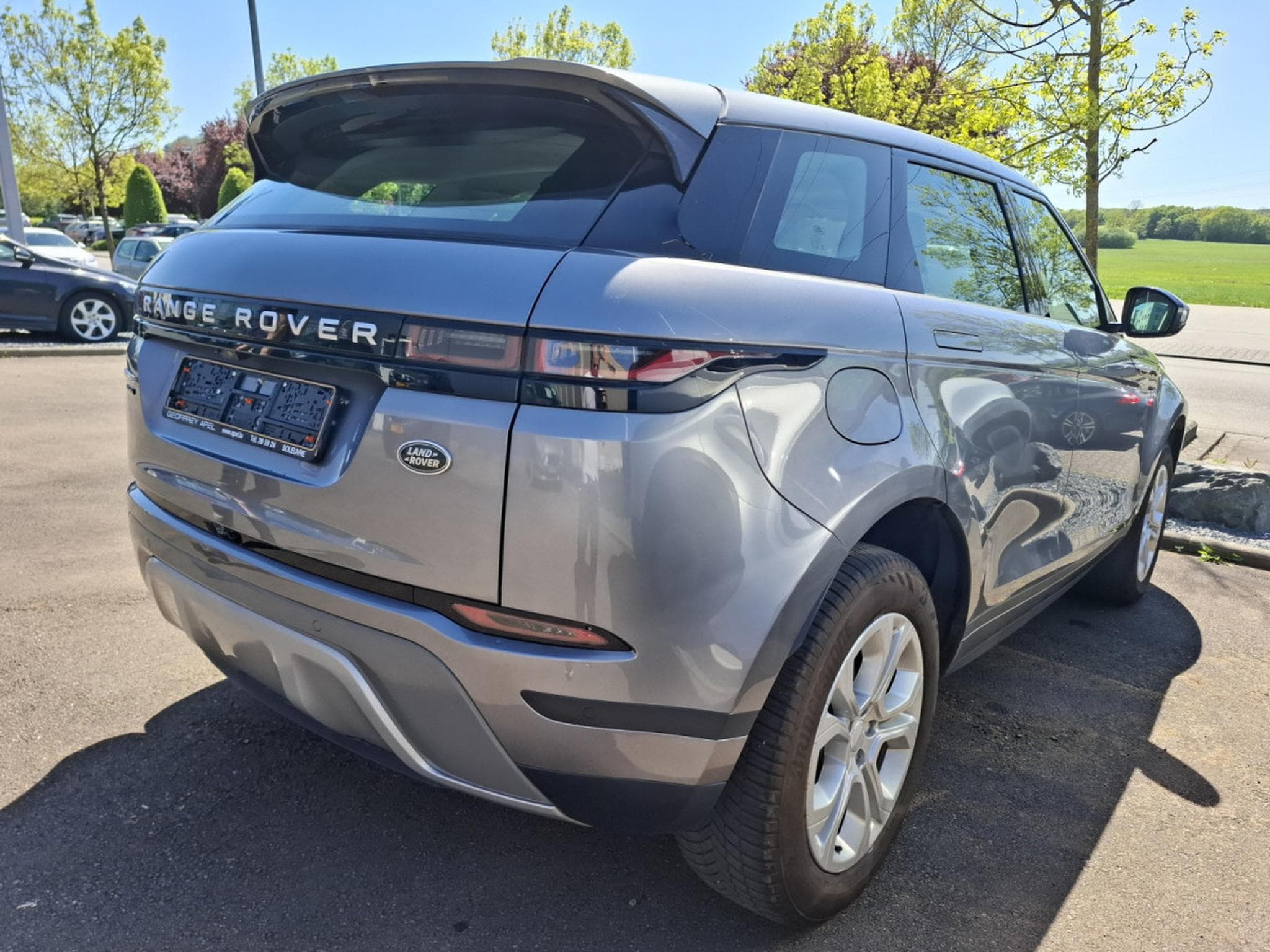 Land-Rover Range Rover Evoque D 150 S CUIR NAVI 1 HAND (2020) - Photo 3