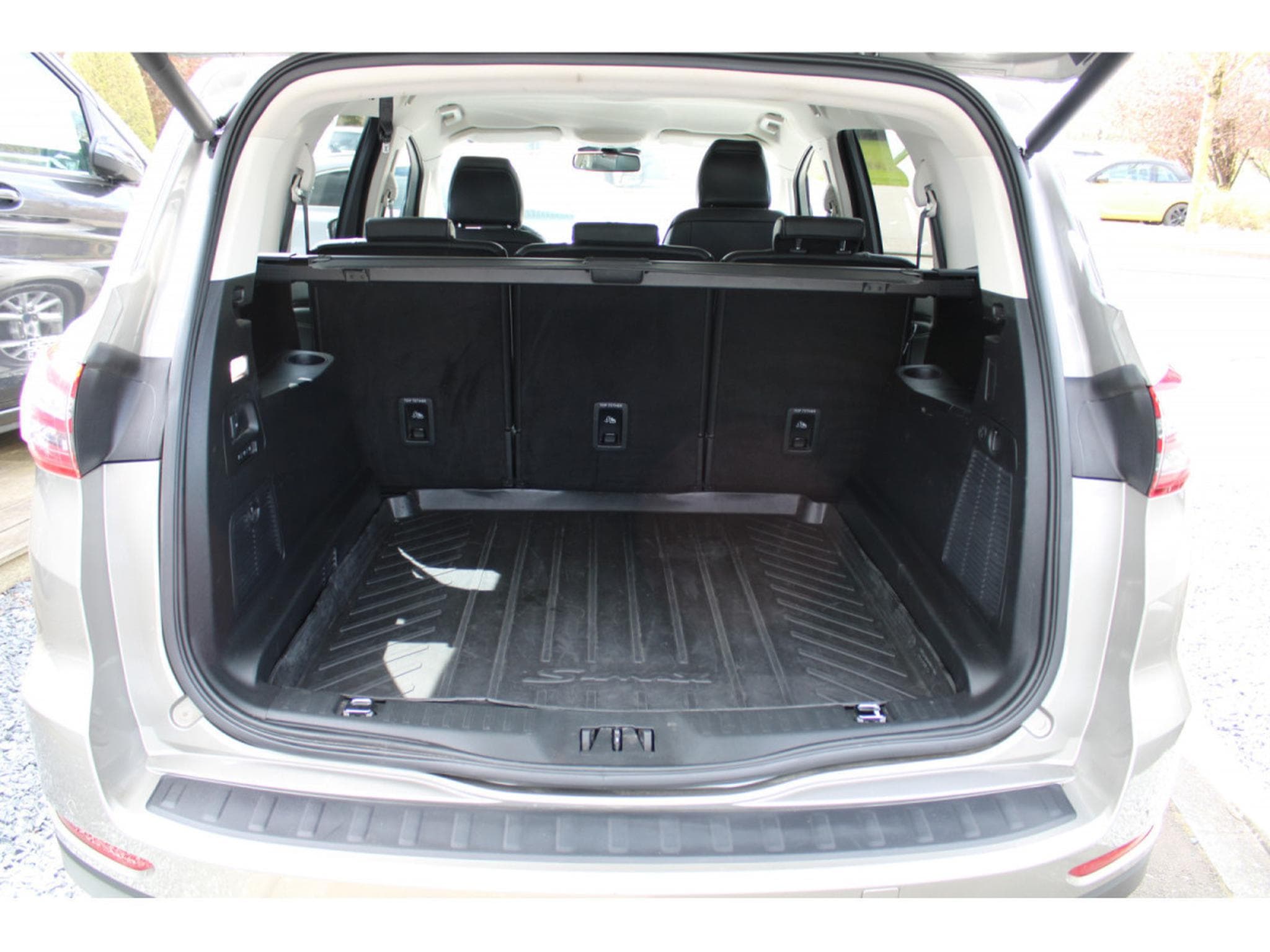 Ford S-Max TITANIUM CUIR LED NAVI (2017) - Photo 16