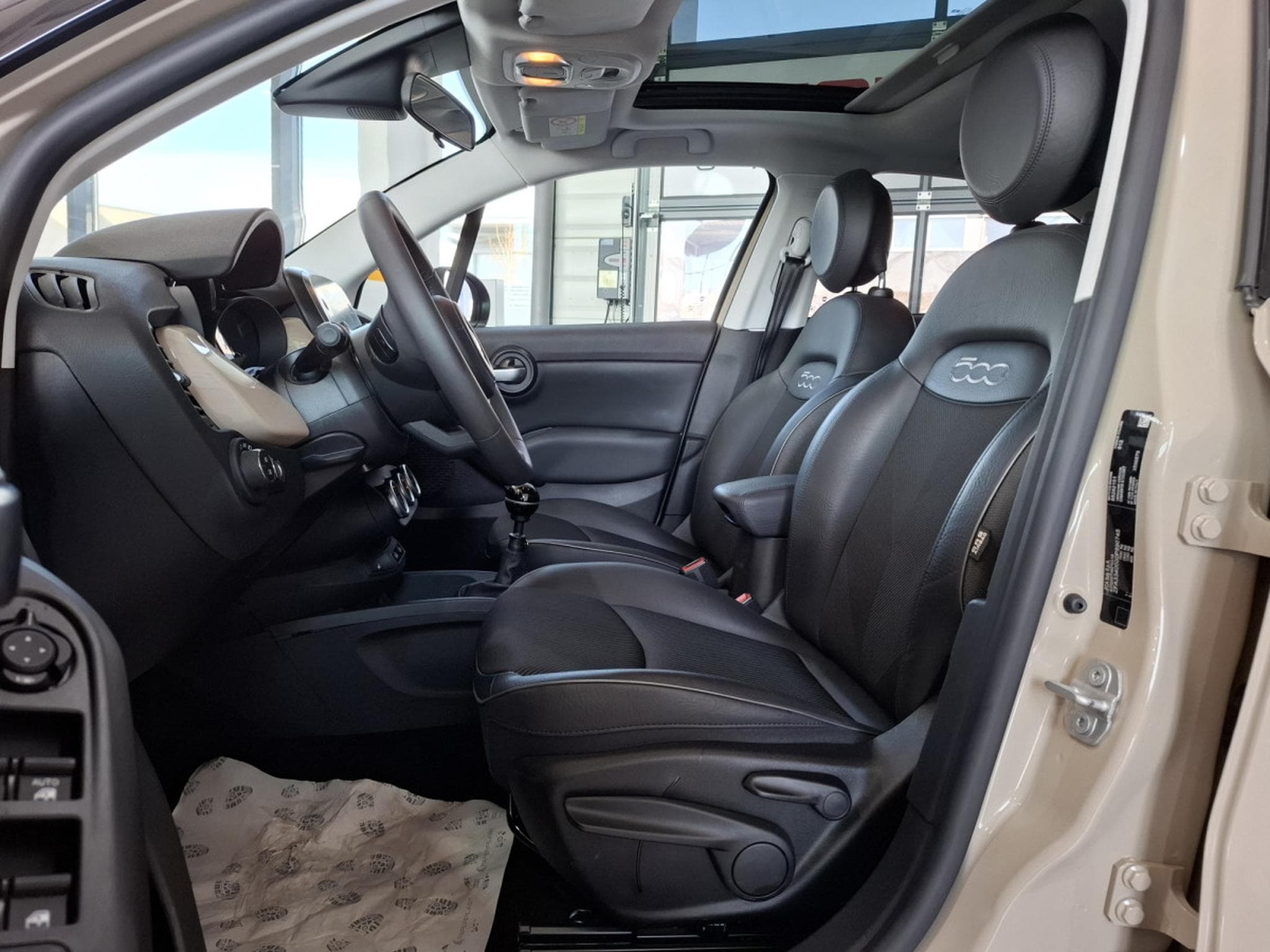 Fiat 500X CROSS 120, 1 HAND, PANORAMA, ALU 19", CAMERA, LED, PDC, U-CO (2021) - Photo 5