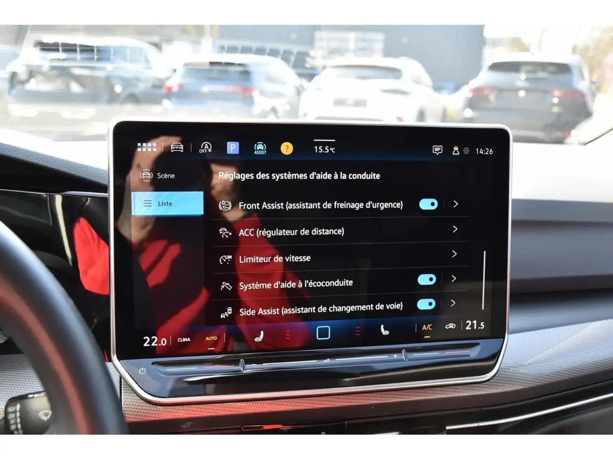 VW Golf (2024) - Photo 16