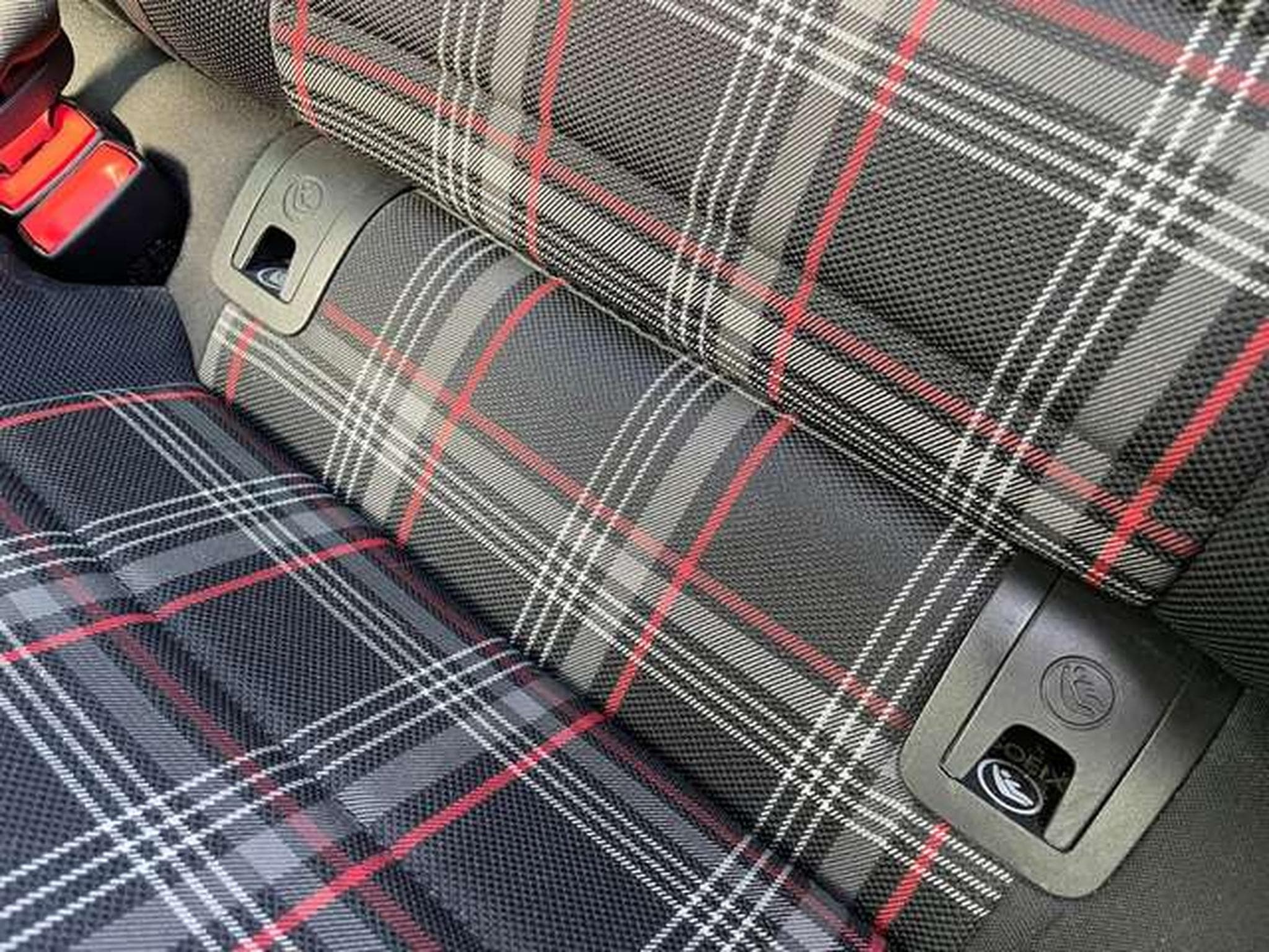 VW Golf 2.0 TSI DSG Performance-JUSQU'A 48 MOIS GARANTIE (2019) - Photo 9