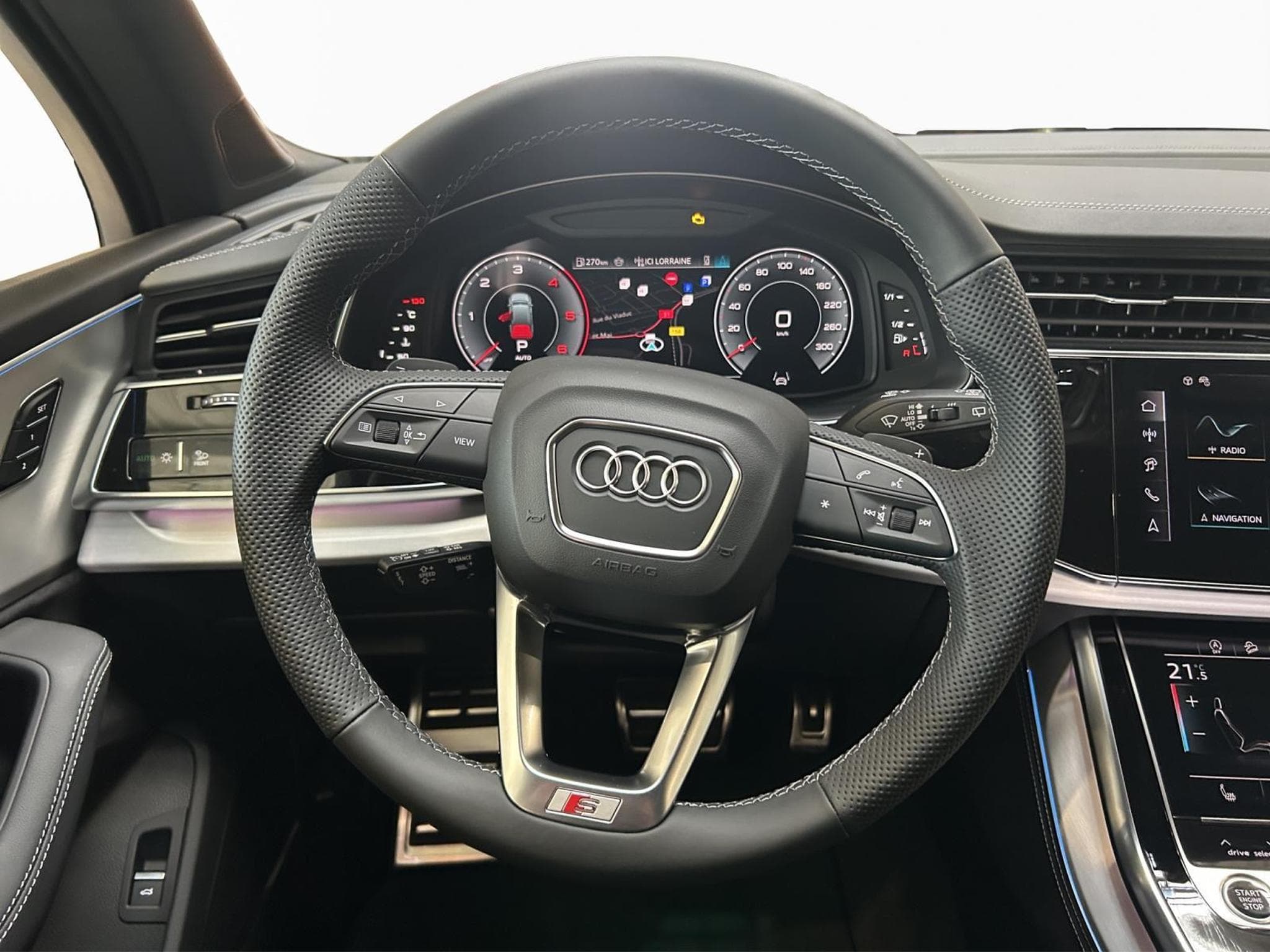 Audi Q7 S line (2026) - Photo 10