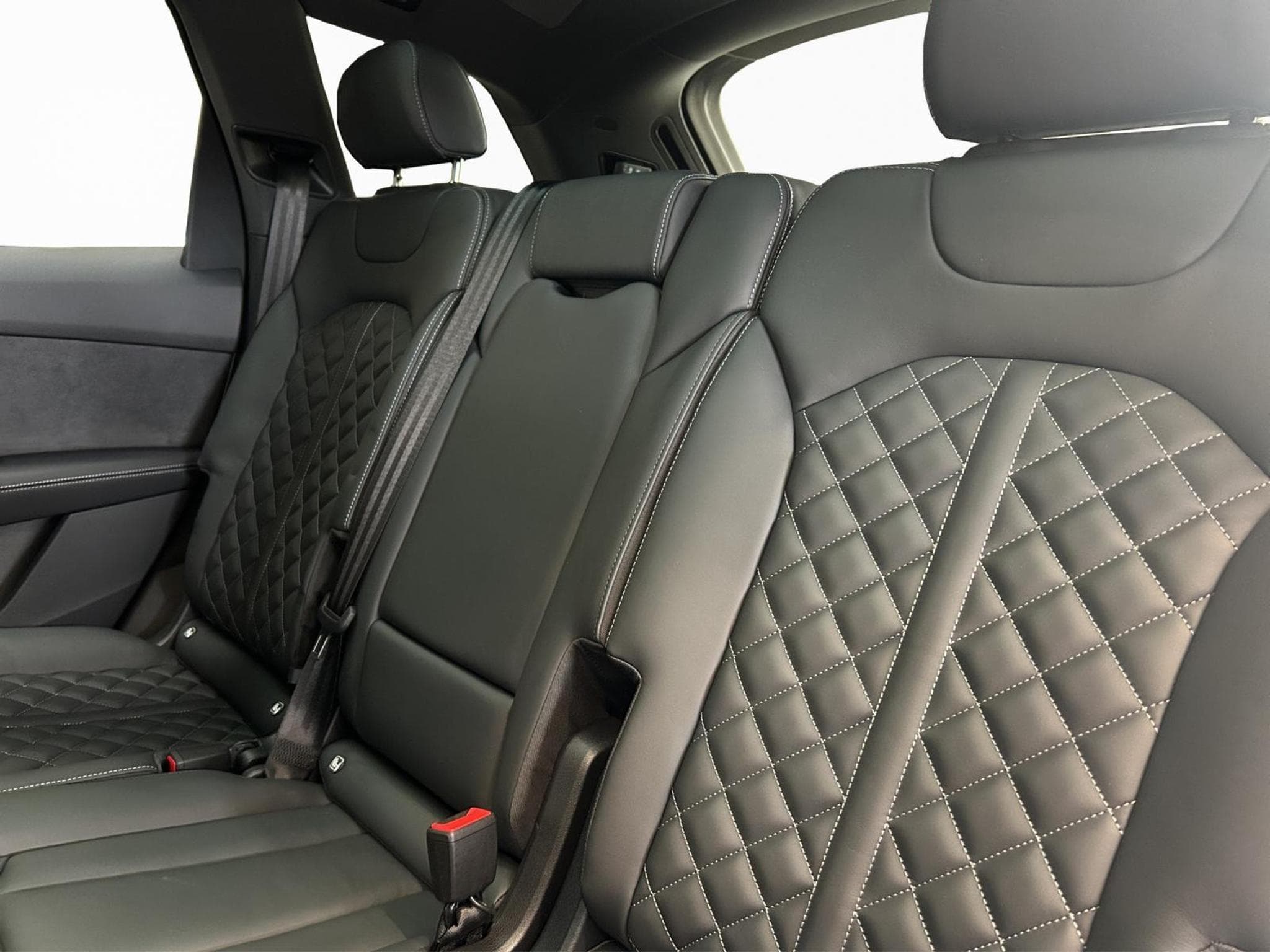 Audi Q7 S line (2026) - Photo 16