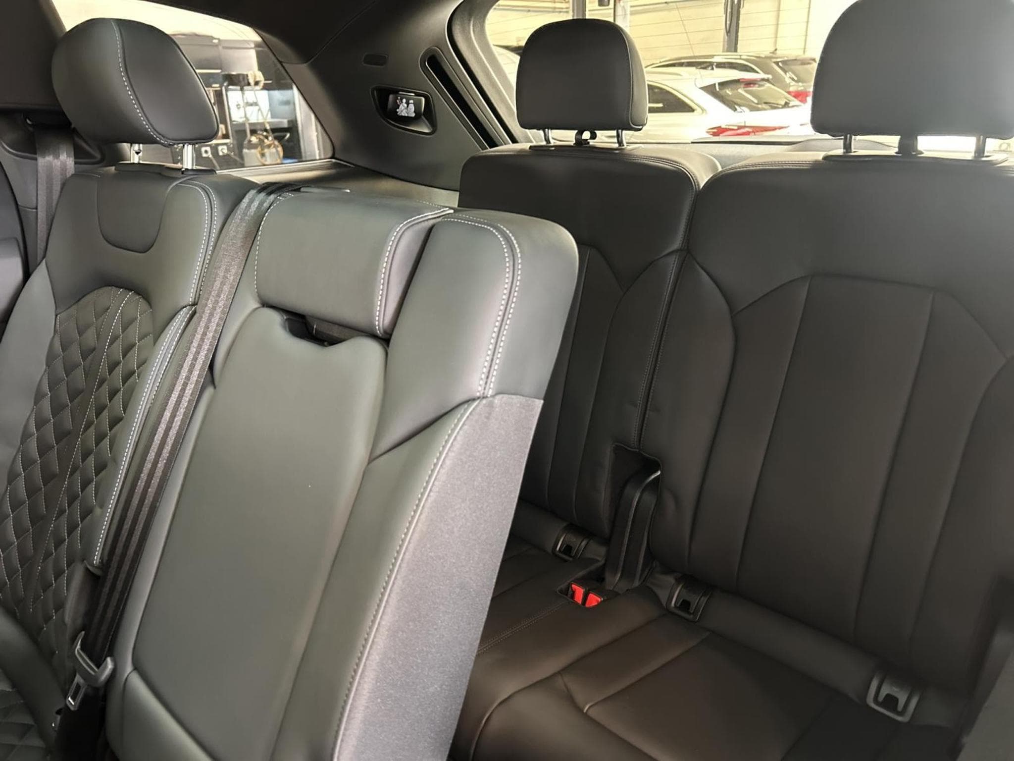 Audi Q7 S line (2026) - Photo 22