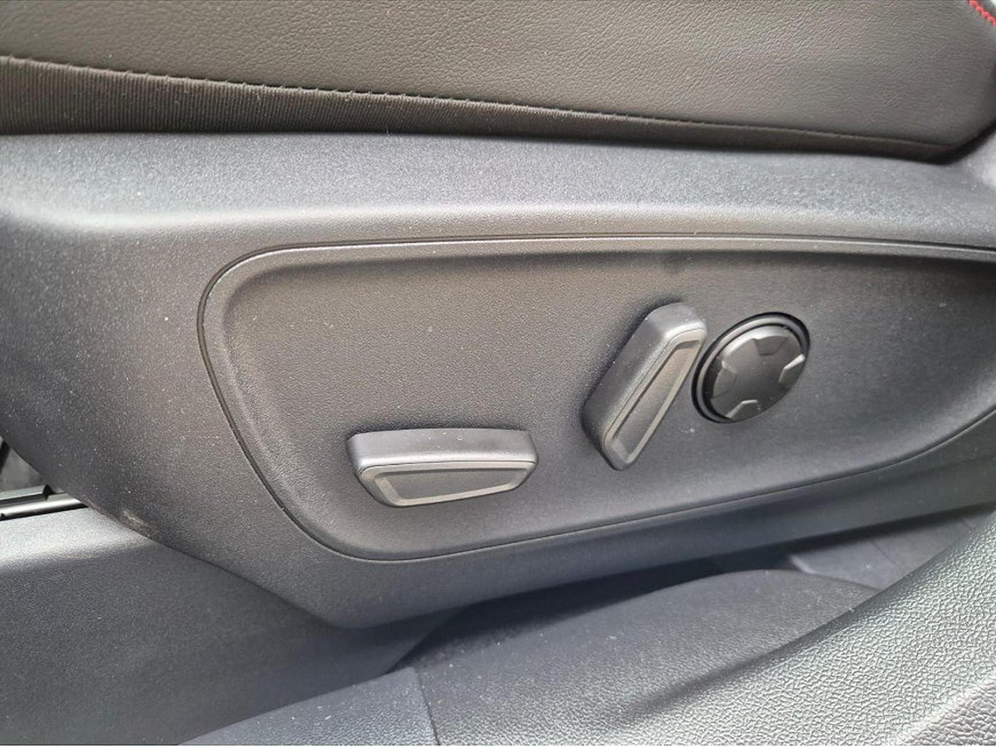 Ford Kuga (2026) - Photo 16