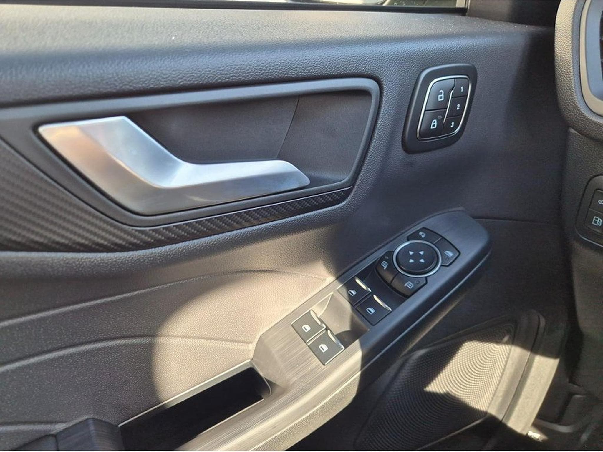 Ford Kuga (2026) - Photo 19