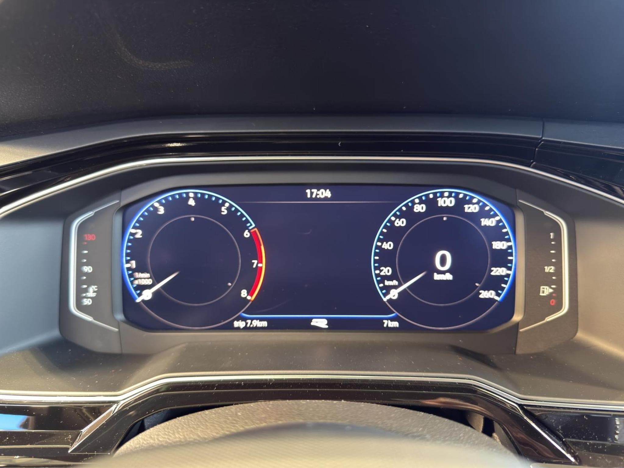 VW Polo Polo 1.0 R-Line (2026) - Photo 11