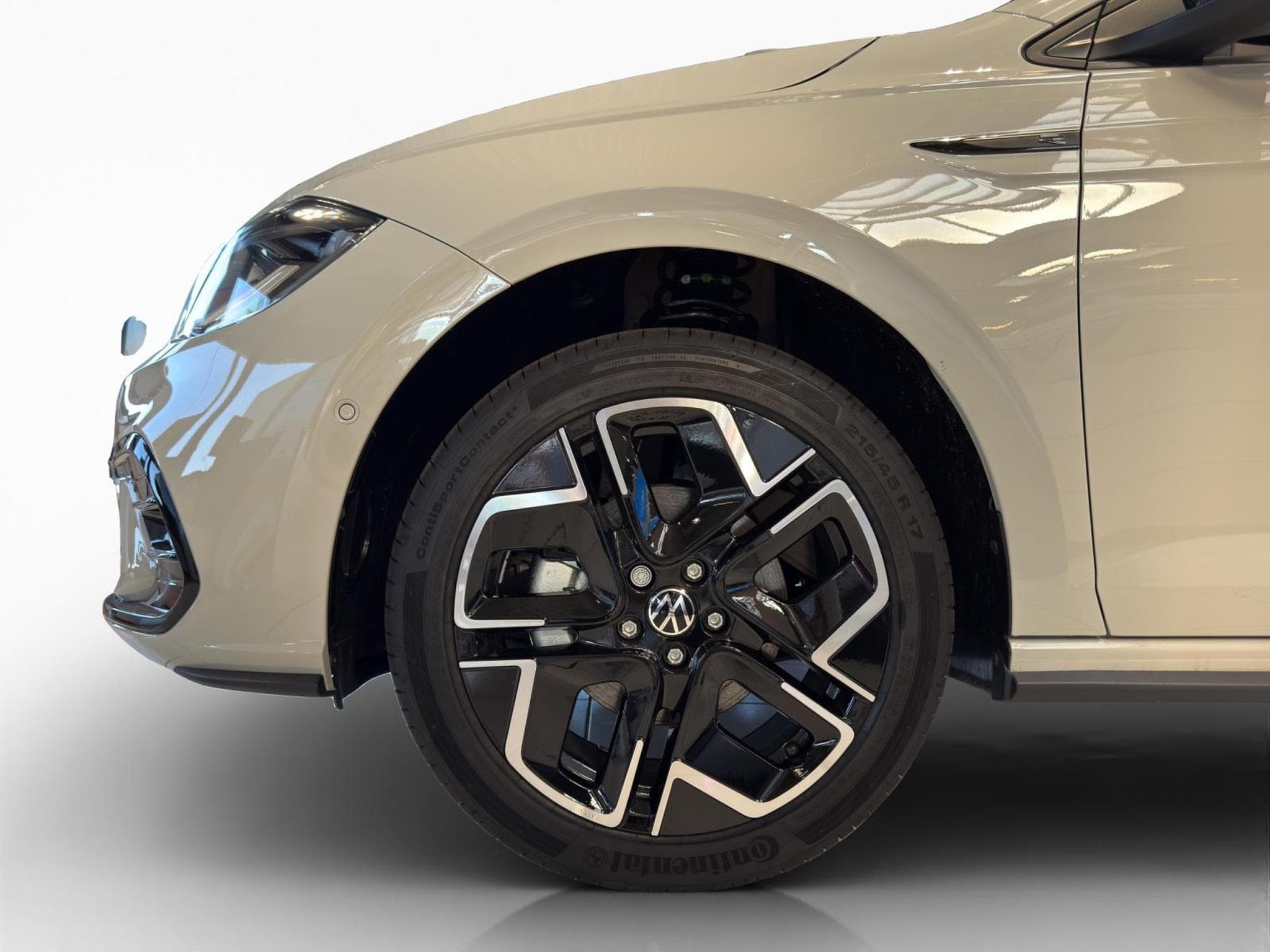 VW Polo Polo 1.0 R-Line (2026) - Photo 3