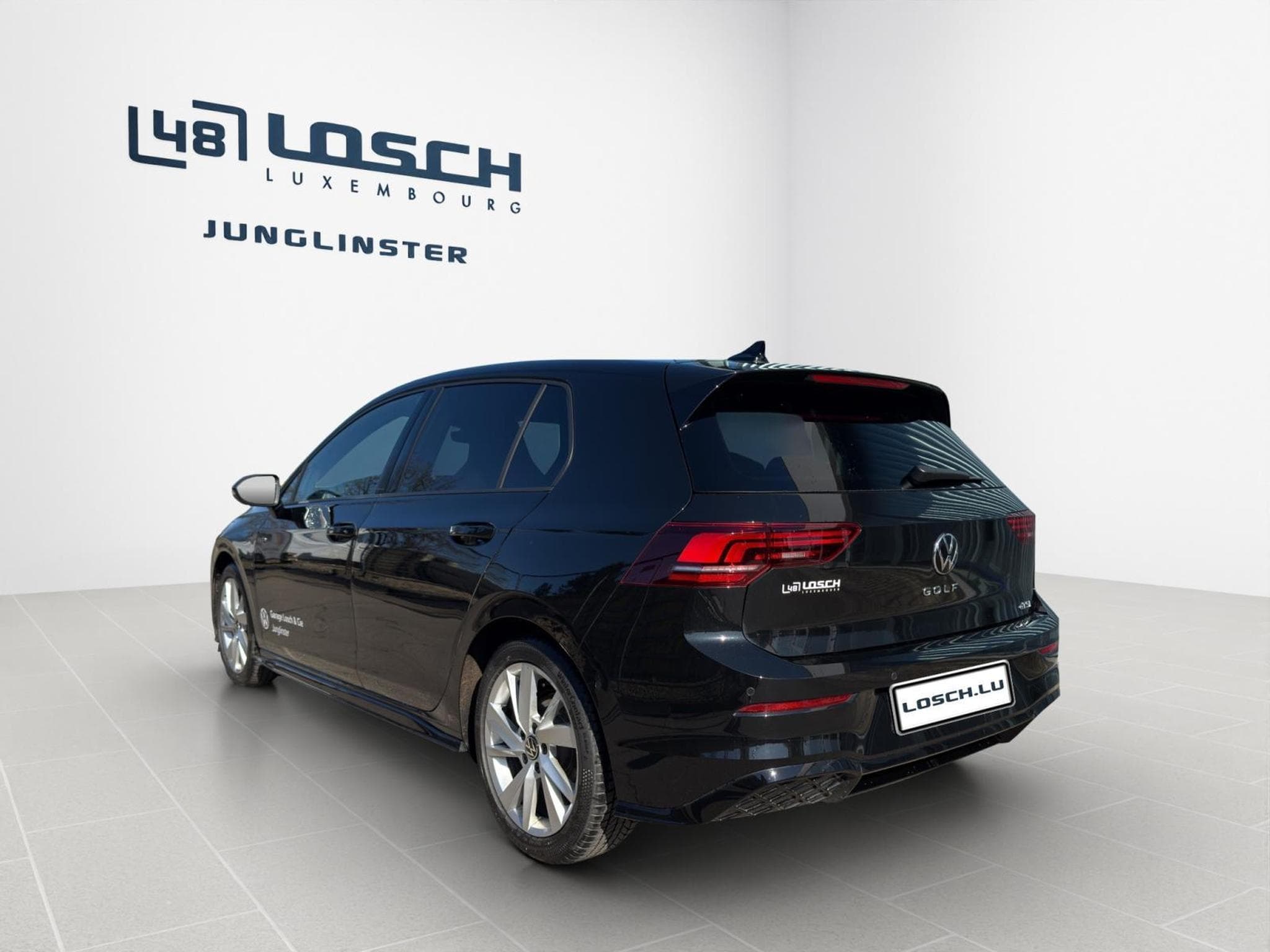 VW Golf R-Line (2026) - Photo 7