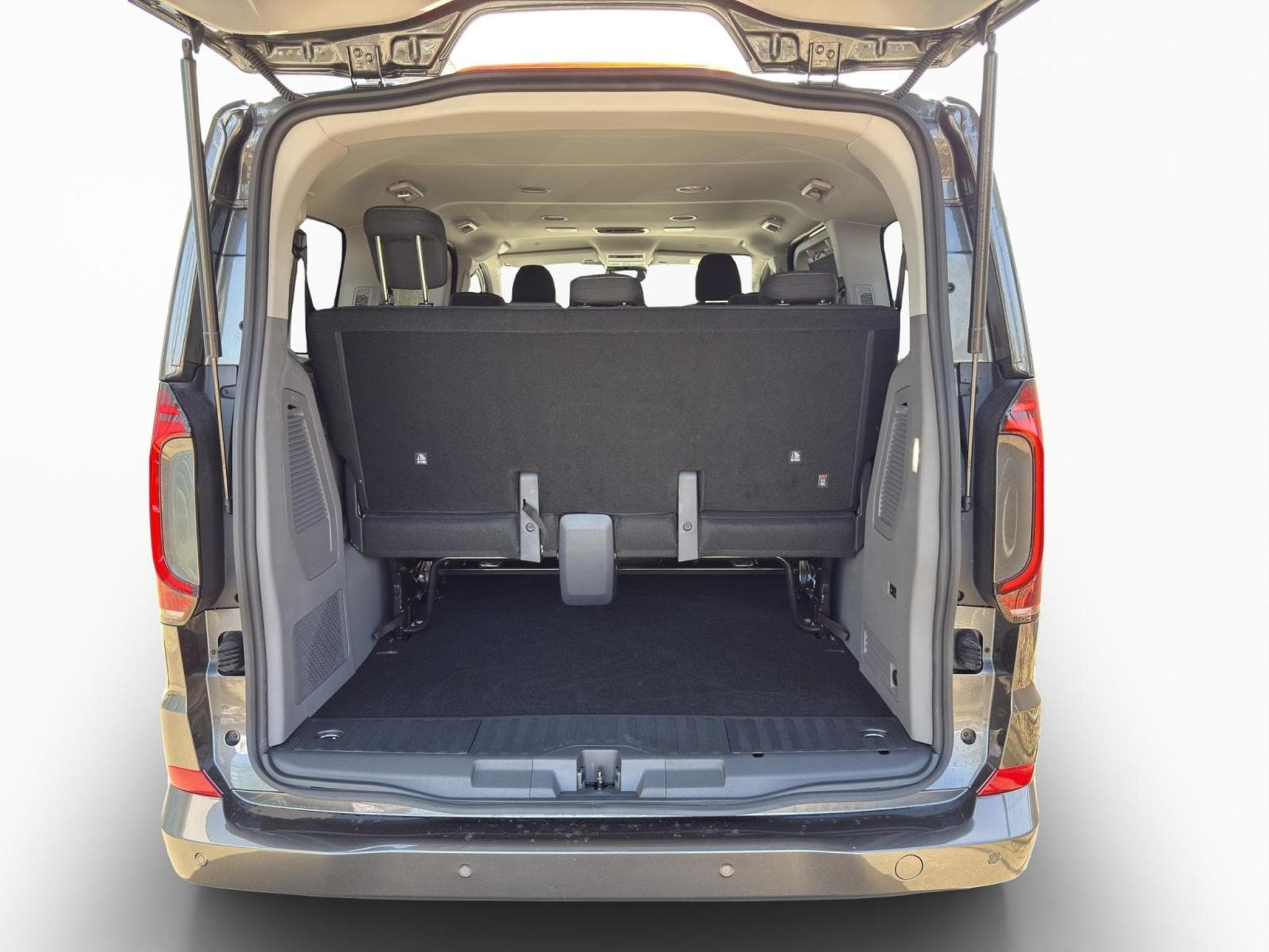 VW T7 Style KR (2026) - Photo 12