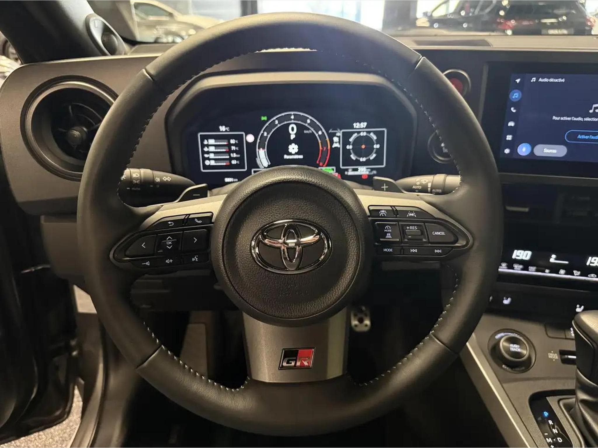 Toyota Yaris (2025) - Photo 11