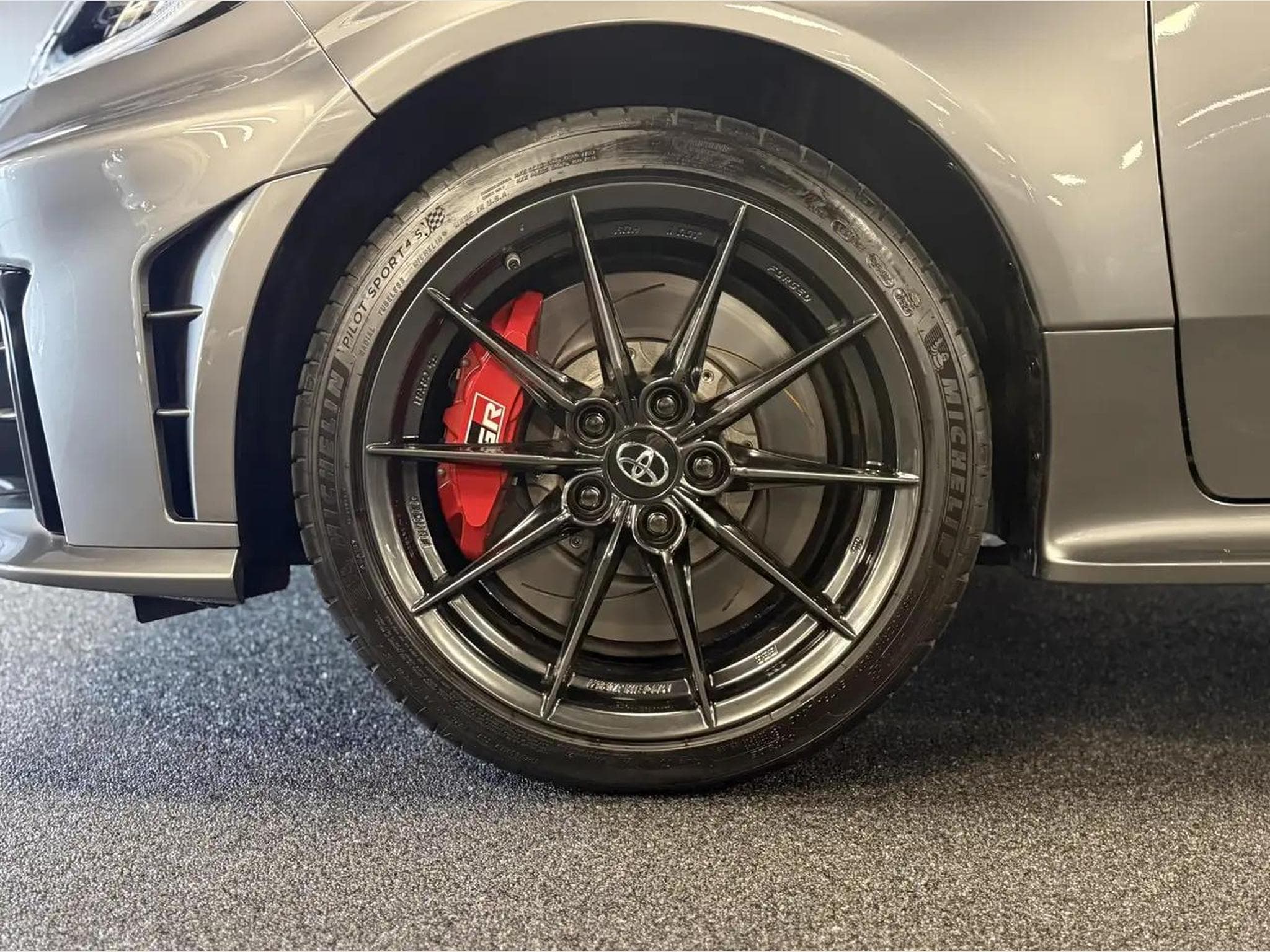 Toyota Yaris (2025) - Photo 4