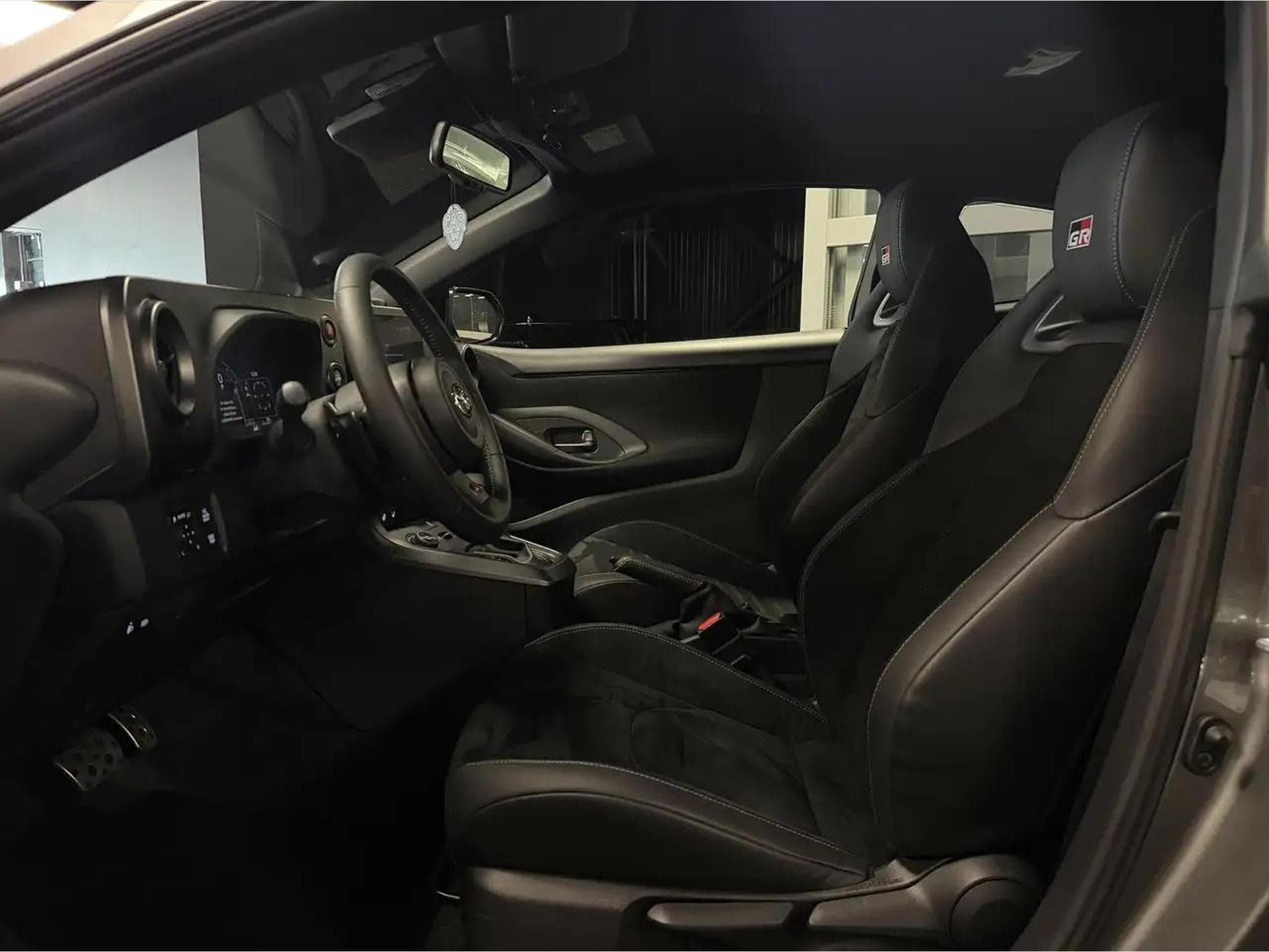 Toyota Yaris (2025) - Photo 9