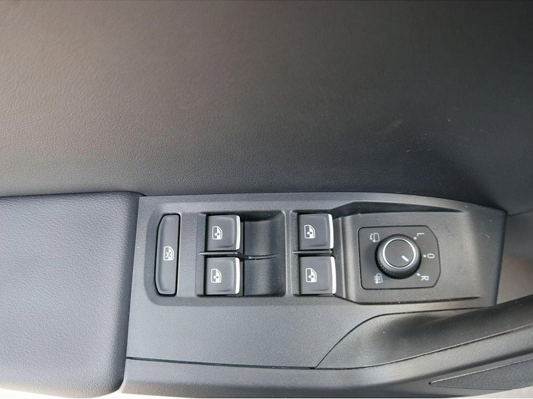 Seat Leon (2026) - Foto 9