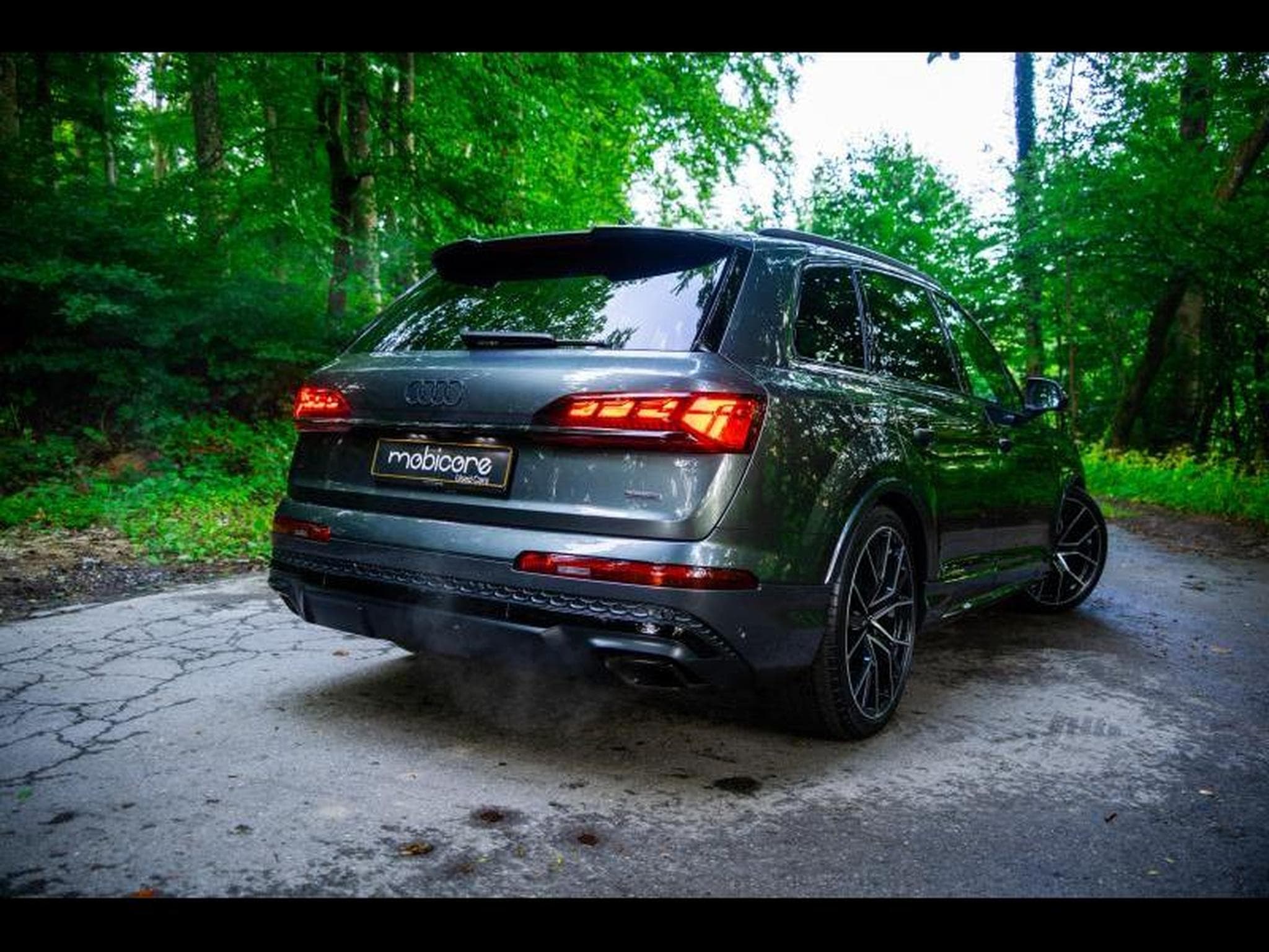Audi Q7 60 TFSIe S LINE Facelift / PHEV (2025) - Photo 2