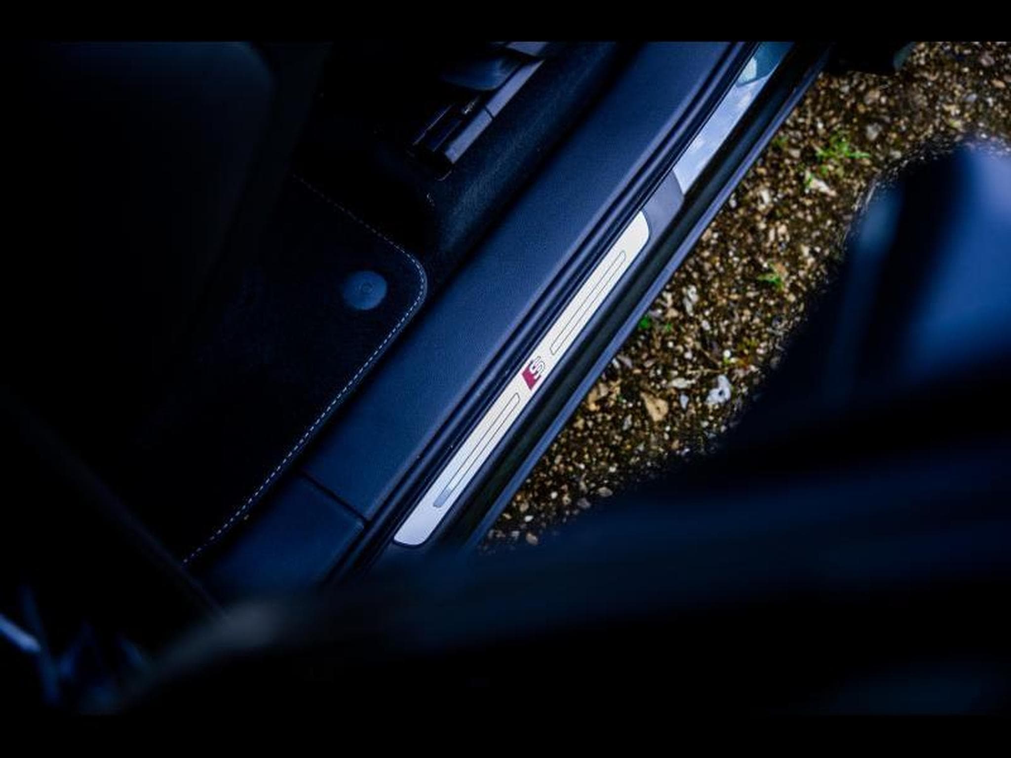 Audi Q7 60 TFSIe S LINE Facelift / PHEV (2025) - Photo 32