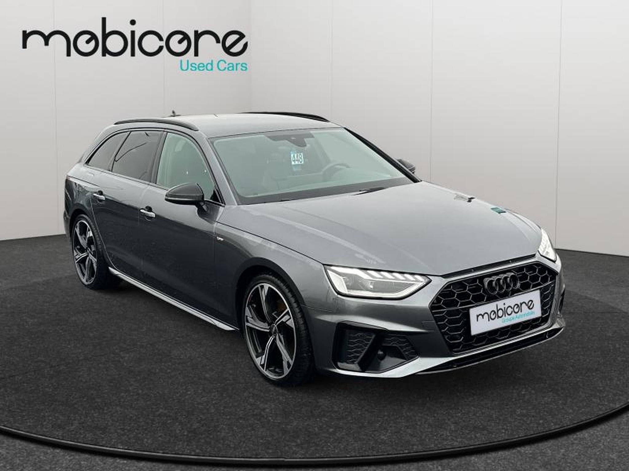 Audi A4 Avant S Line / Diesel (2022) - Photo 28