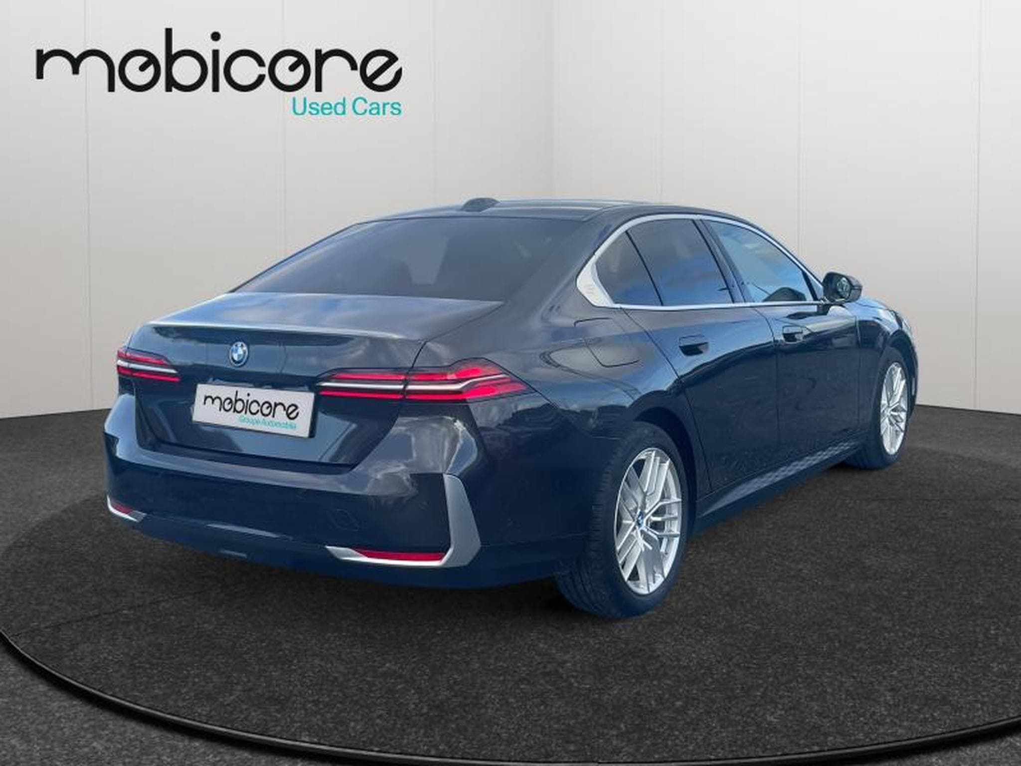 BMW 530 e Luxury / Hybride (2024) - Photo 2