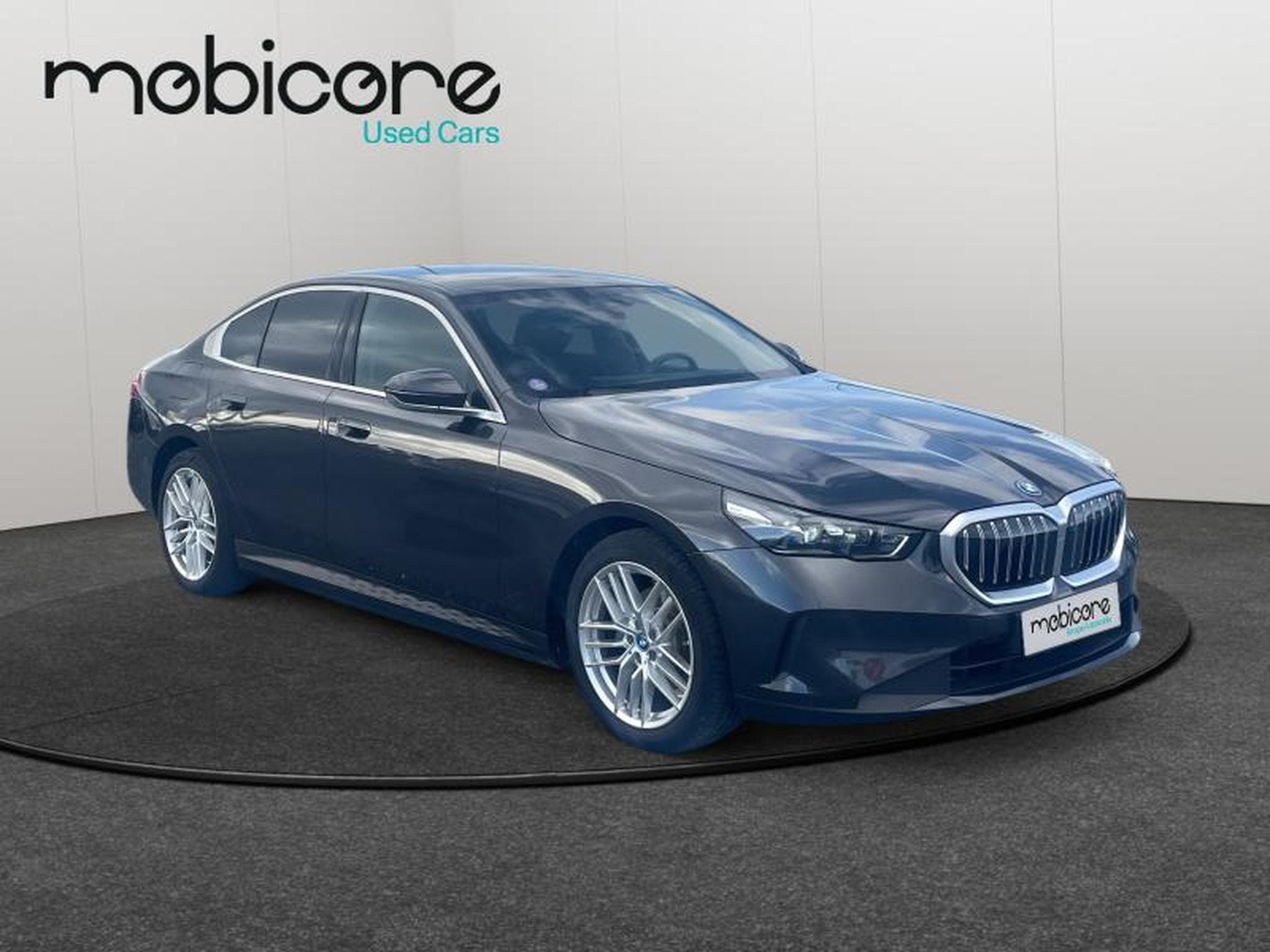 BMW 530 e Luxury / Hybride (2024) - Photo 8