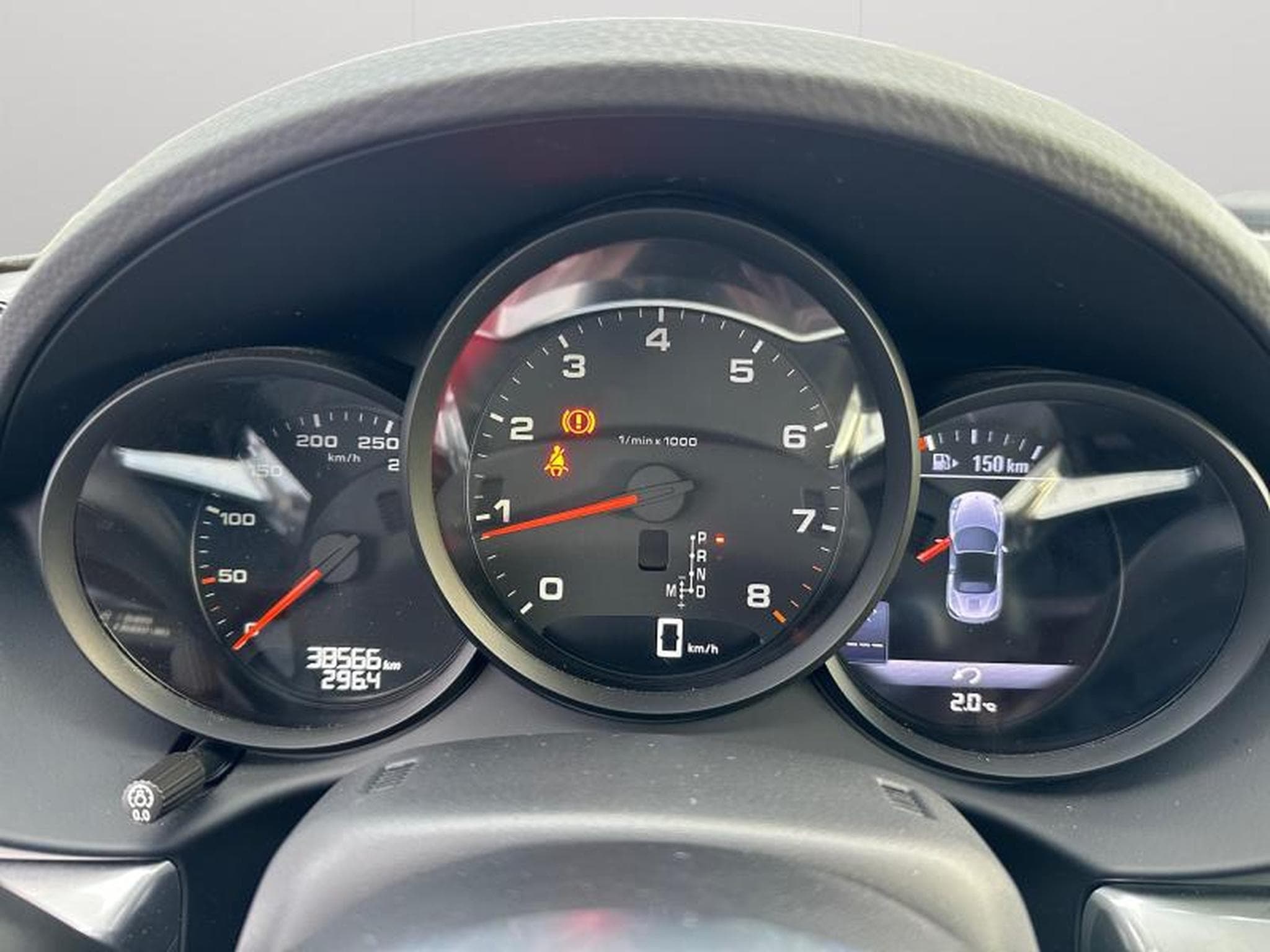 Porsche 718 Cabriolet / Essence (2019) - Photo 11