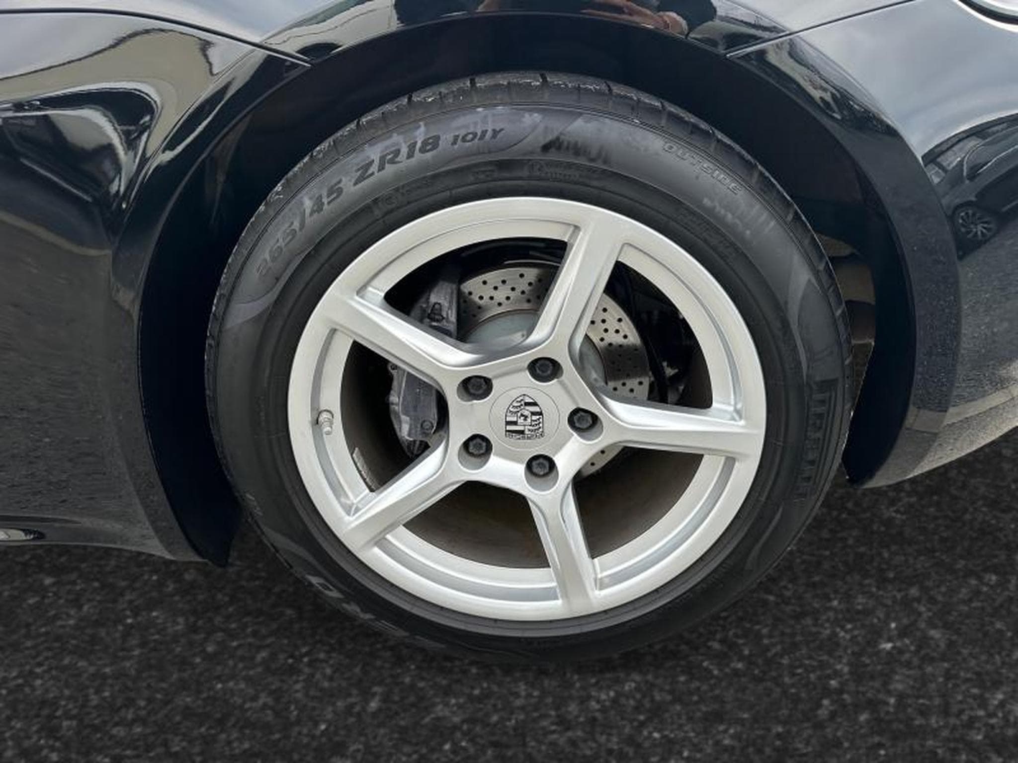 Porsche 718 Cabriolet / Essence (2019) - Photo 9