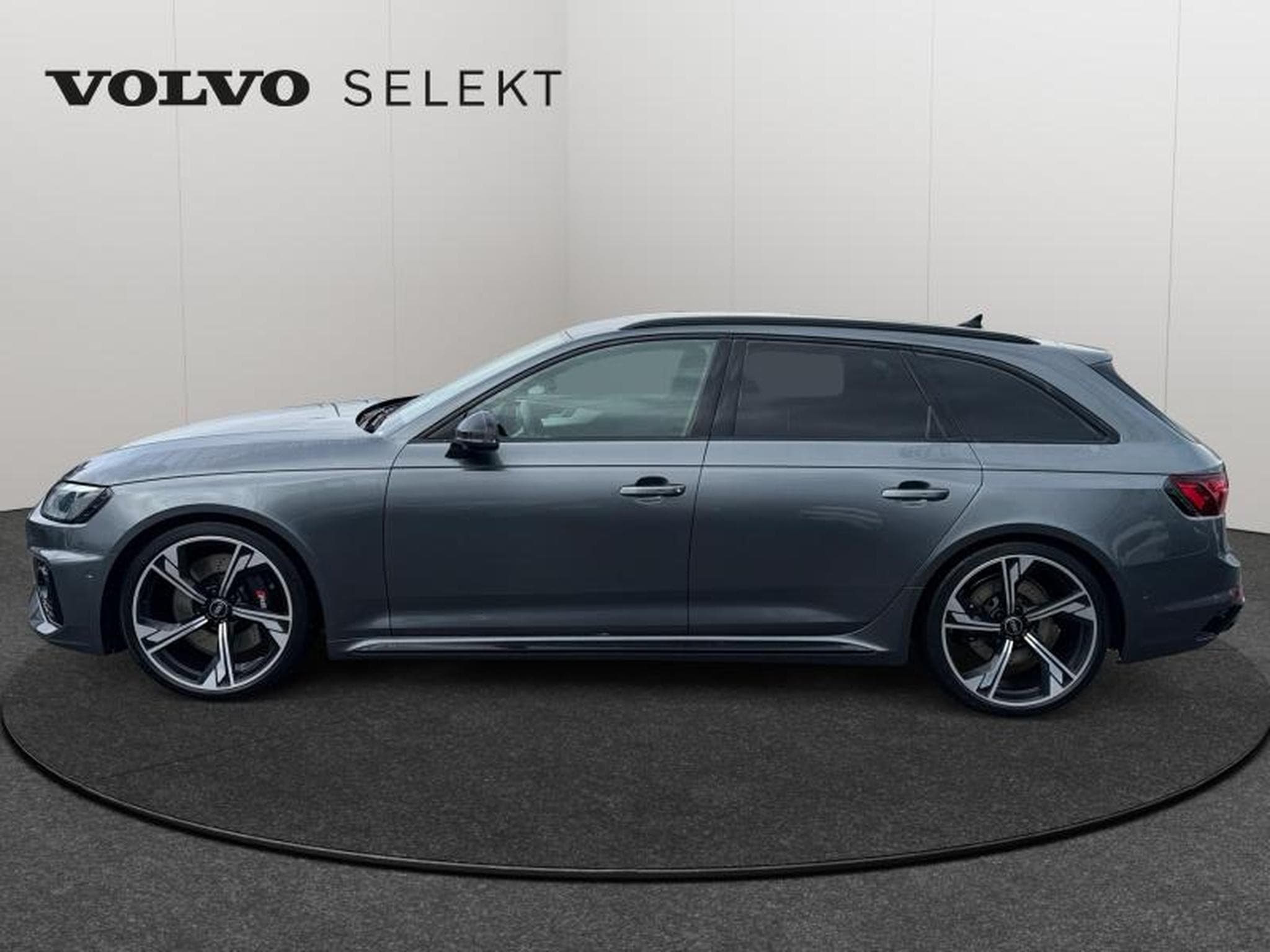 Audi RS4 Avant 2.9 V6 TFSI Quattro / Essence (2022) - Photo 3