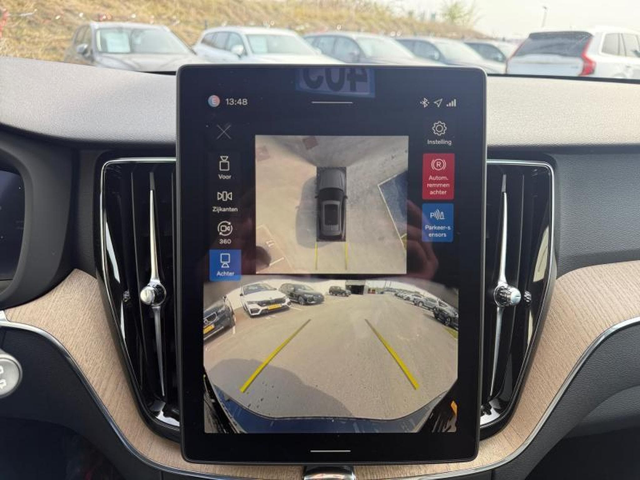 Volvo XC60 Facelift T6  Plus Dark (2025) - Photo 17