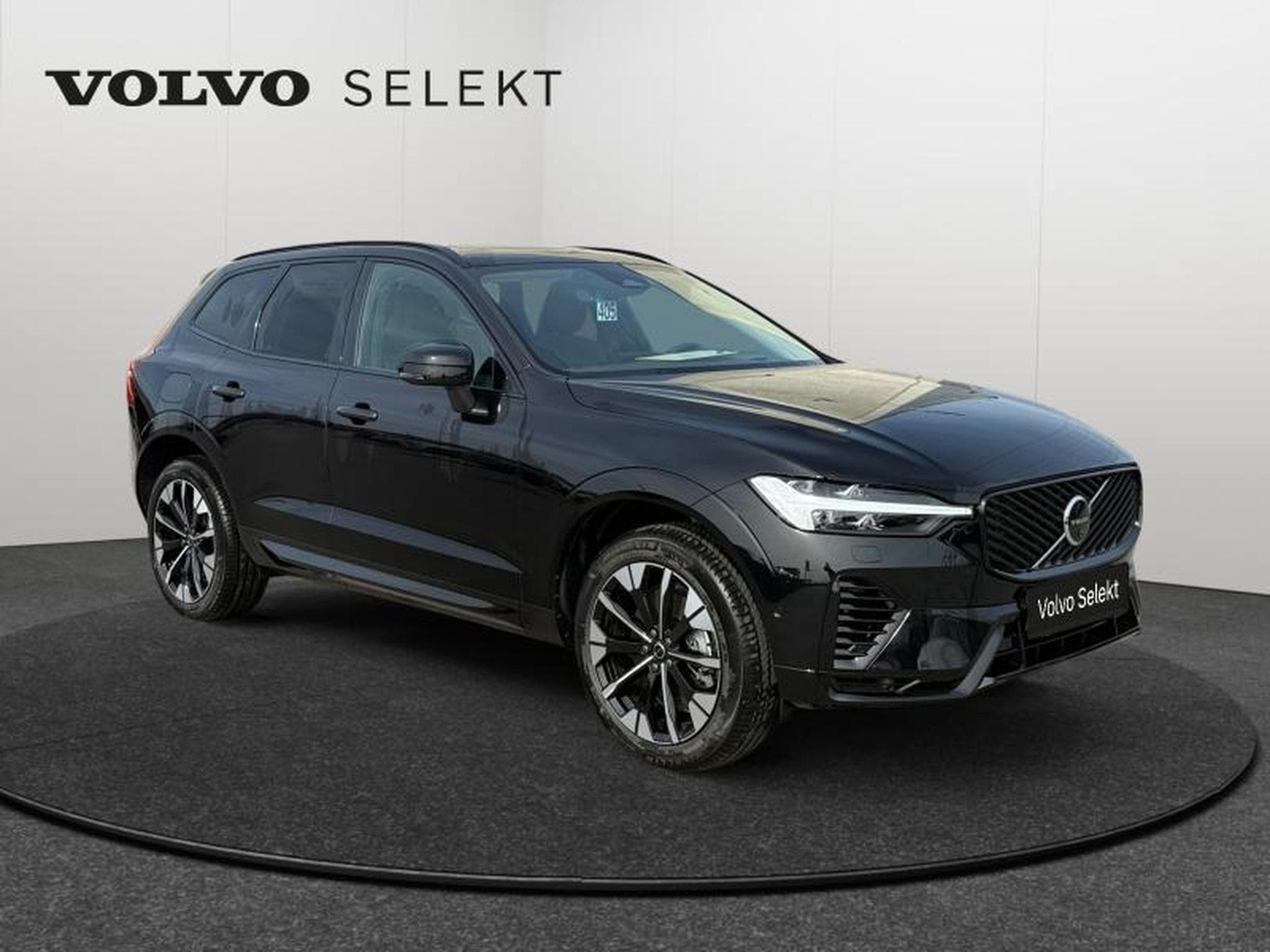 Volvo XC60 Facelift T6  Plus Dark (2025) - Photo 8