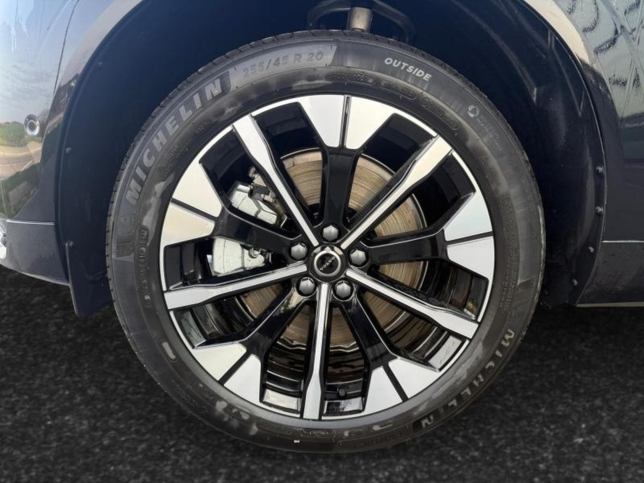 Volvo XC60 Facelift T6 Plus Dark / Hybride (2025) - Photo 14