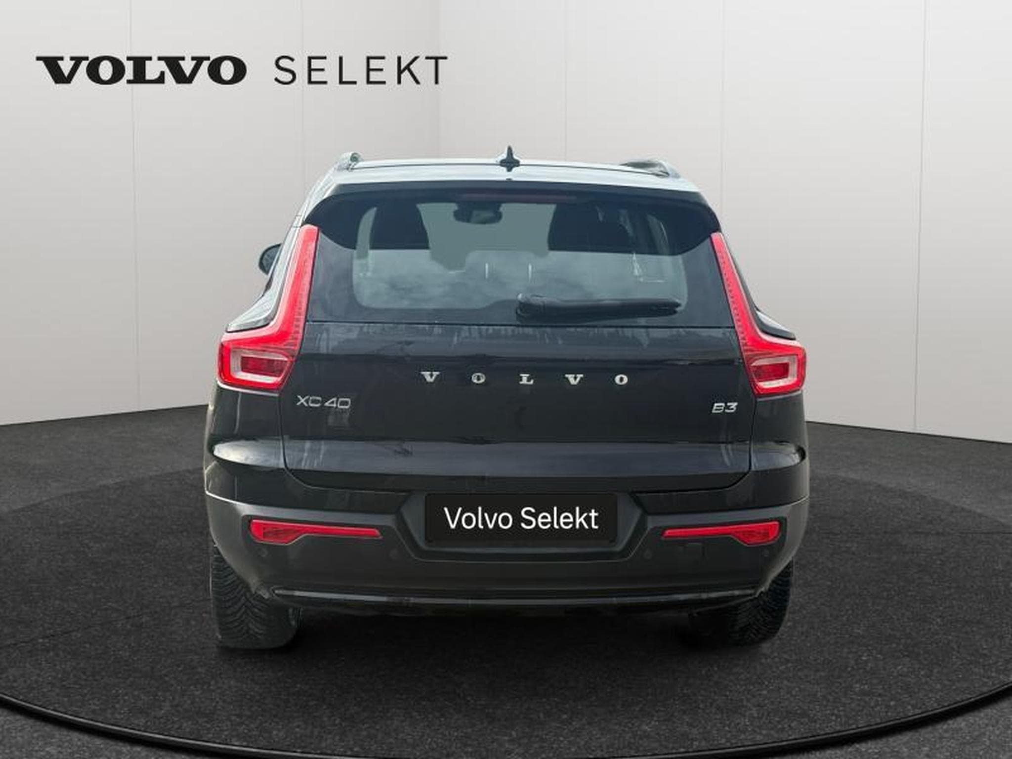 Volvo XC40 B3 Plus Dark / Essence (2025) - Foto 6