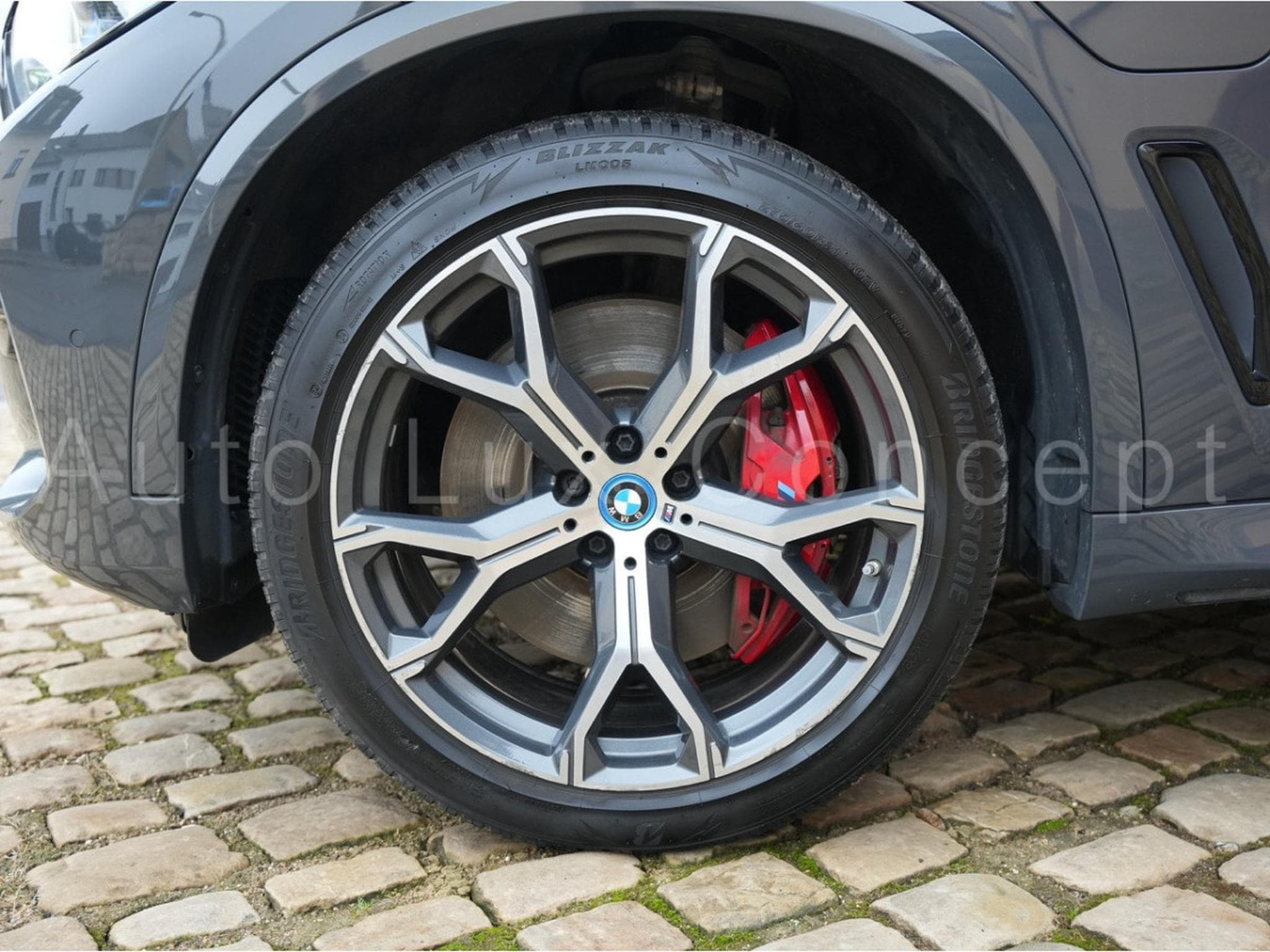 BMW X5 xDrive45e M Sport (2022) - Photo 29