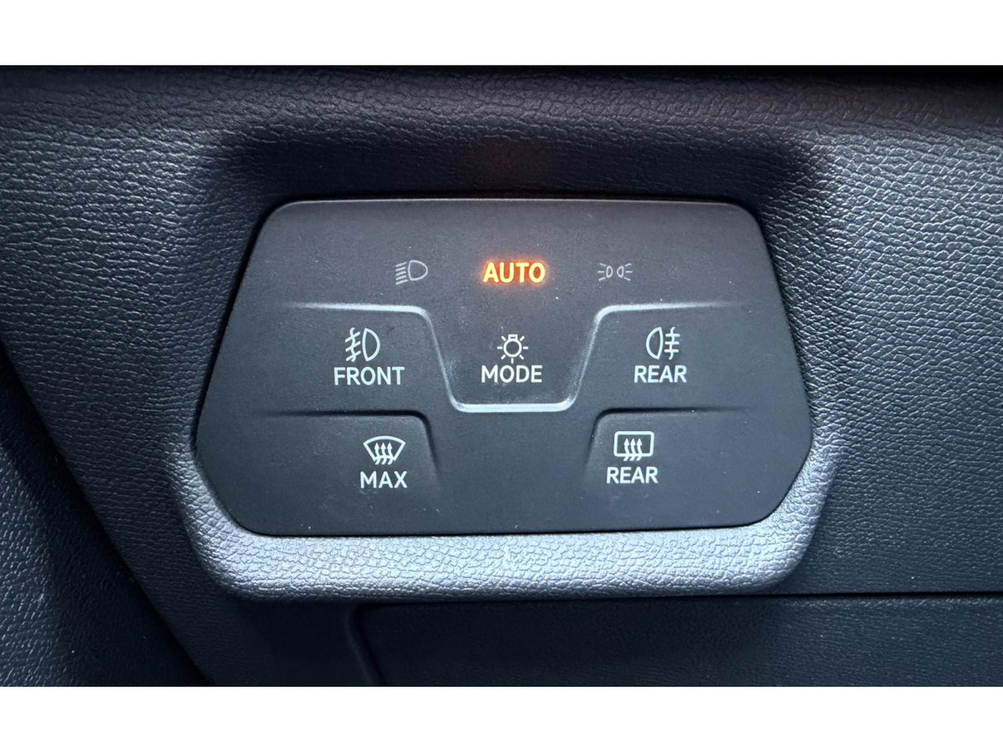 Seat Leon 1.5 TSI FR 150CV (2020) - Photo 10