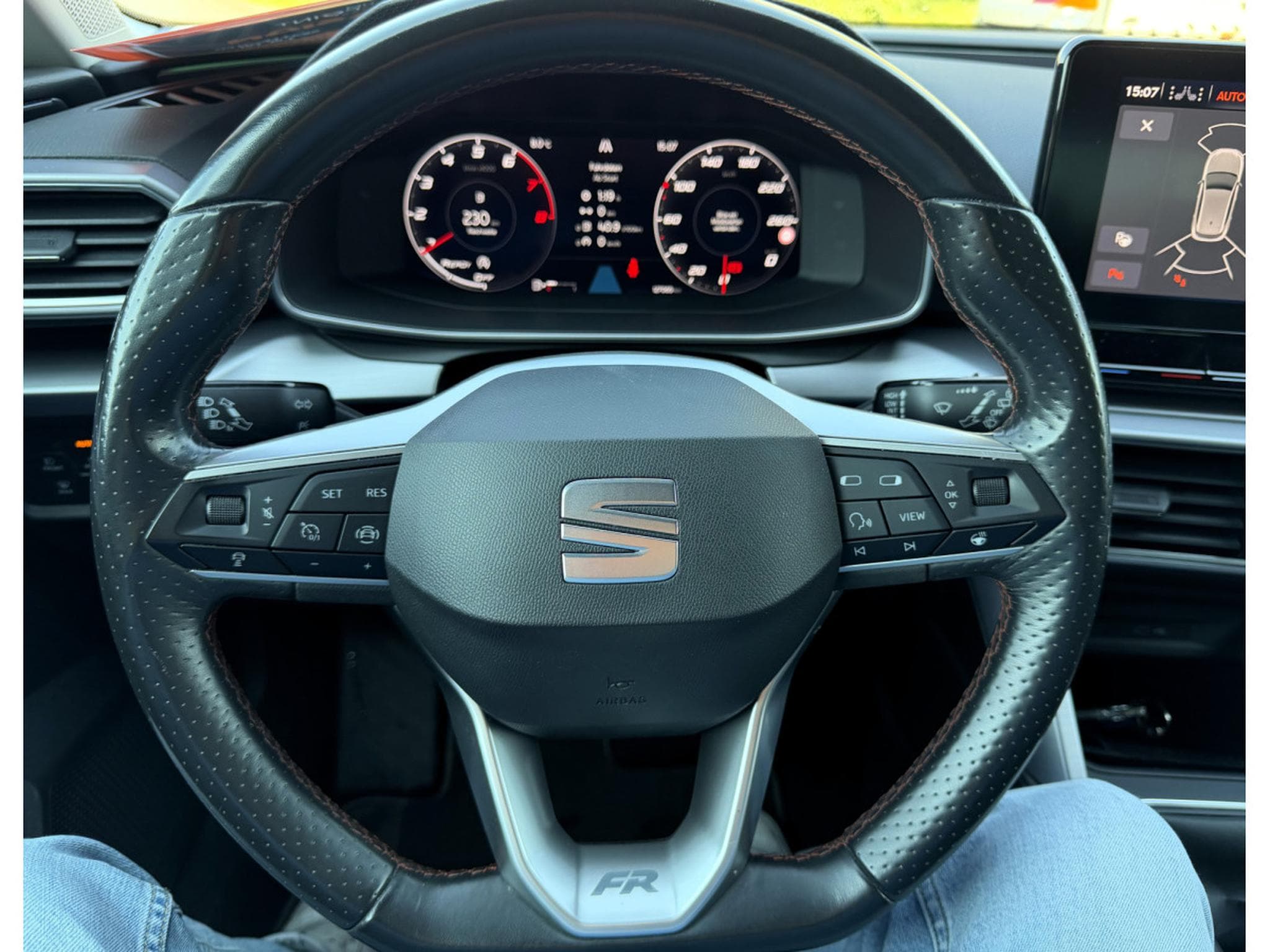 Seat Leon 1.5 TSI FR 150CV (2020) - Photo 7