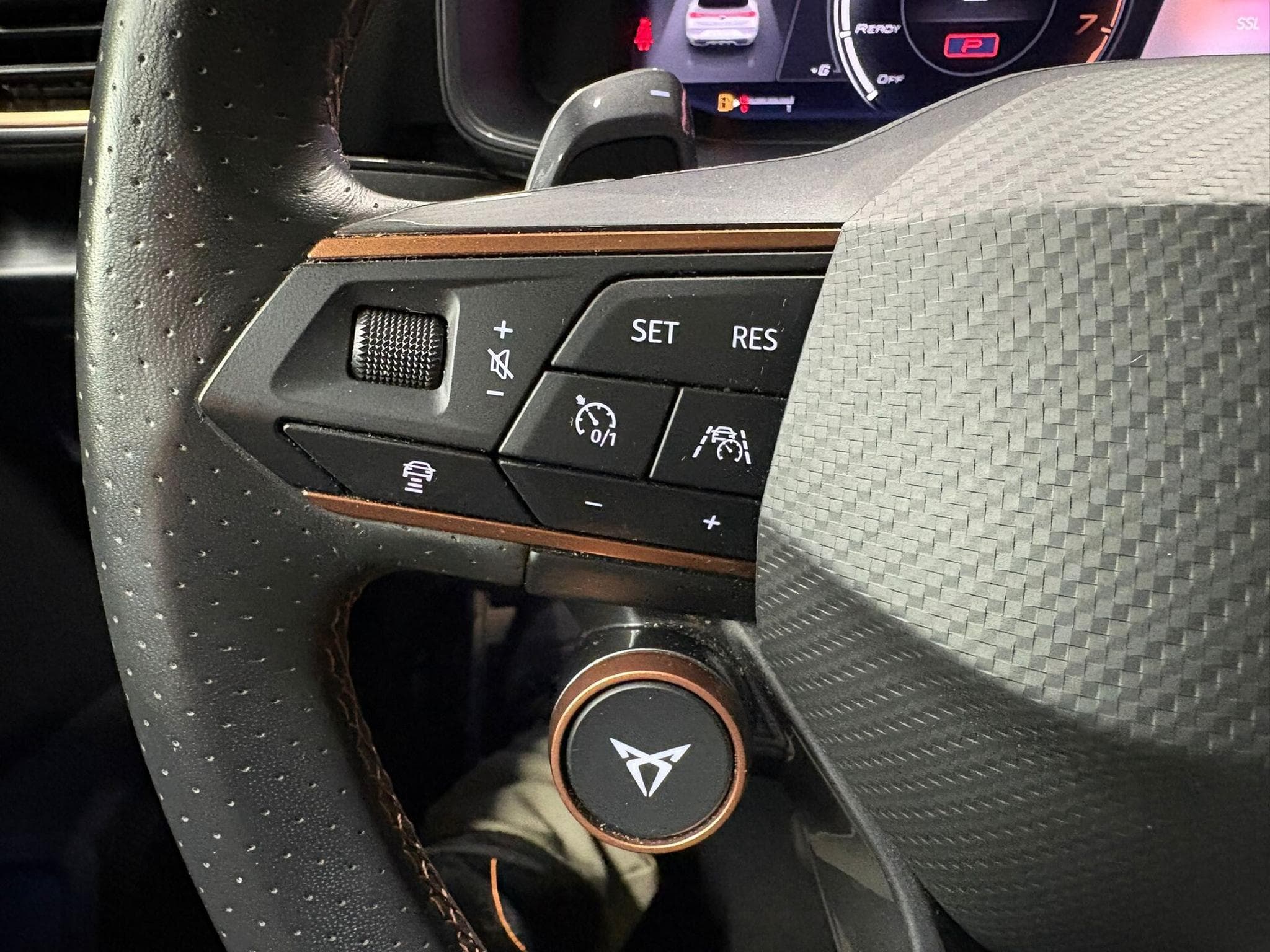 Cupra Leon VZ 2.0 TSI 300cv PANO/CUIR/CAMERA (2021) - Foto 15