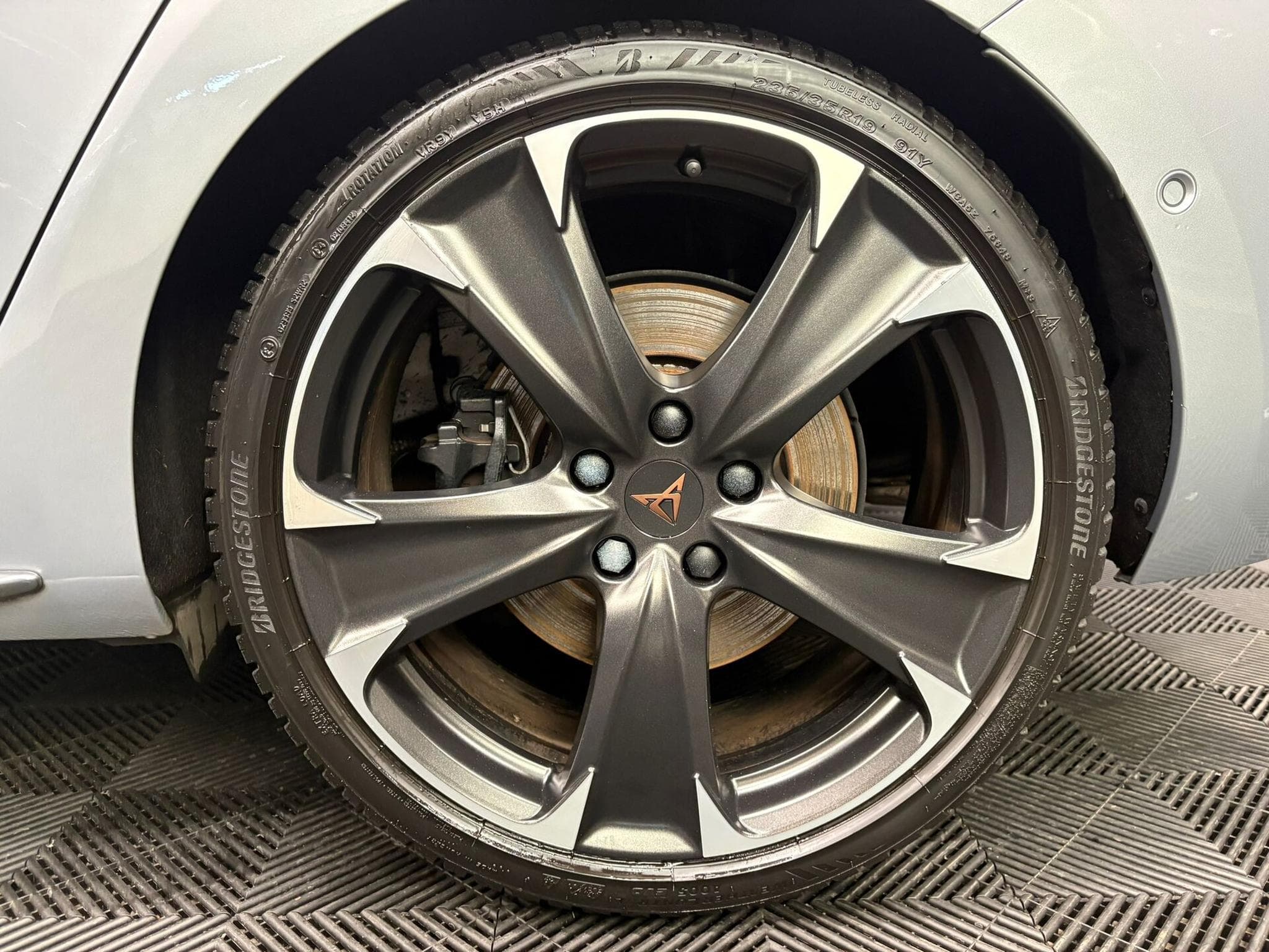 Cupra Leon VZ 2.0 TSI 300cv PANO/CUIR/CAMERA (2021) - Foto 6