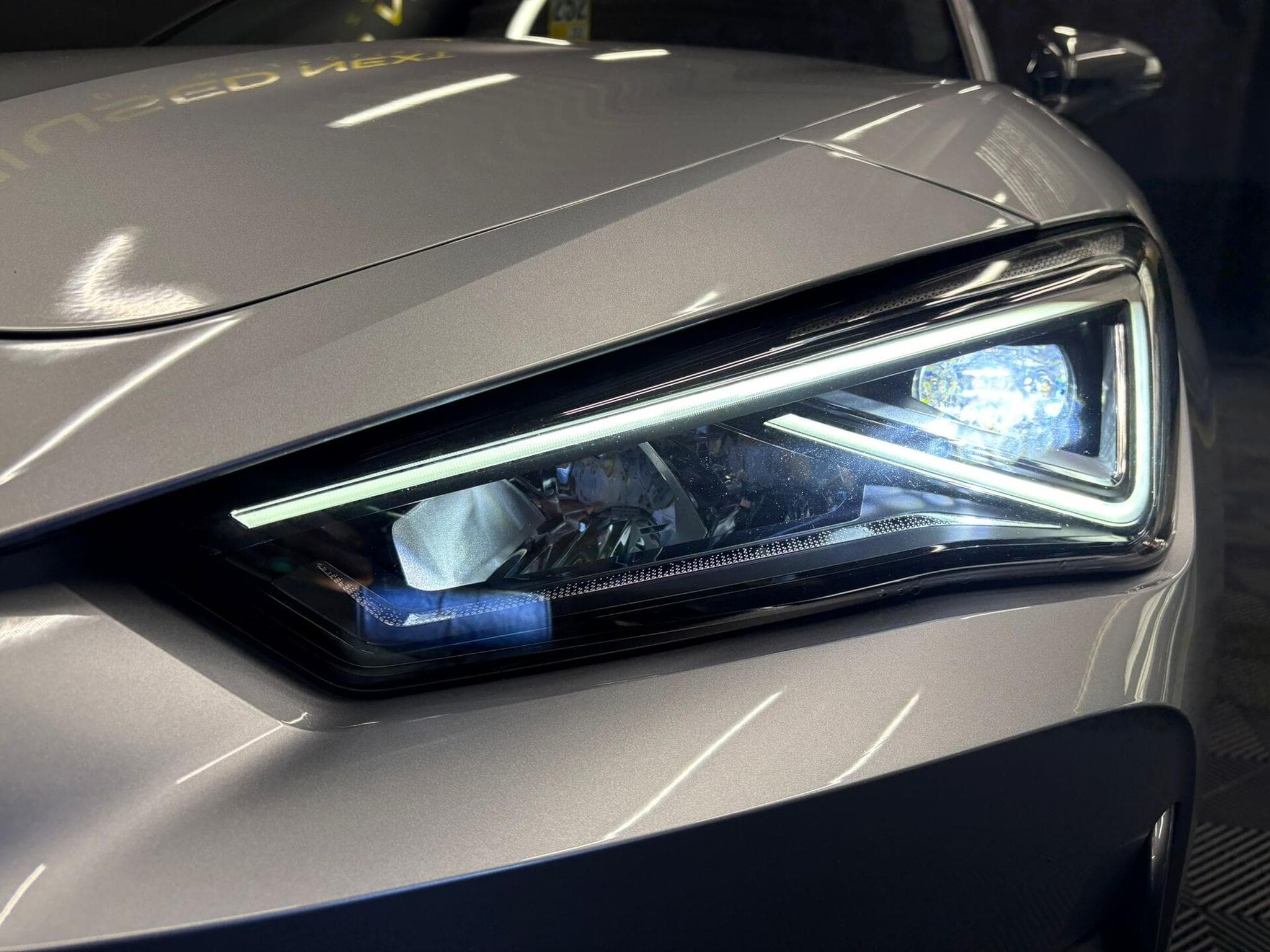 Cupra Leon VZ 2.0 TSI 300cv PANO/CUIR/CAMERA (2021) - Foto 7