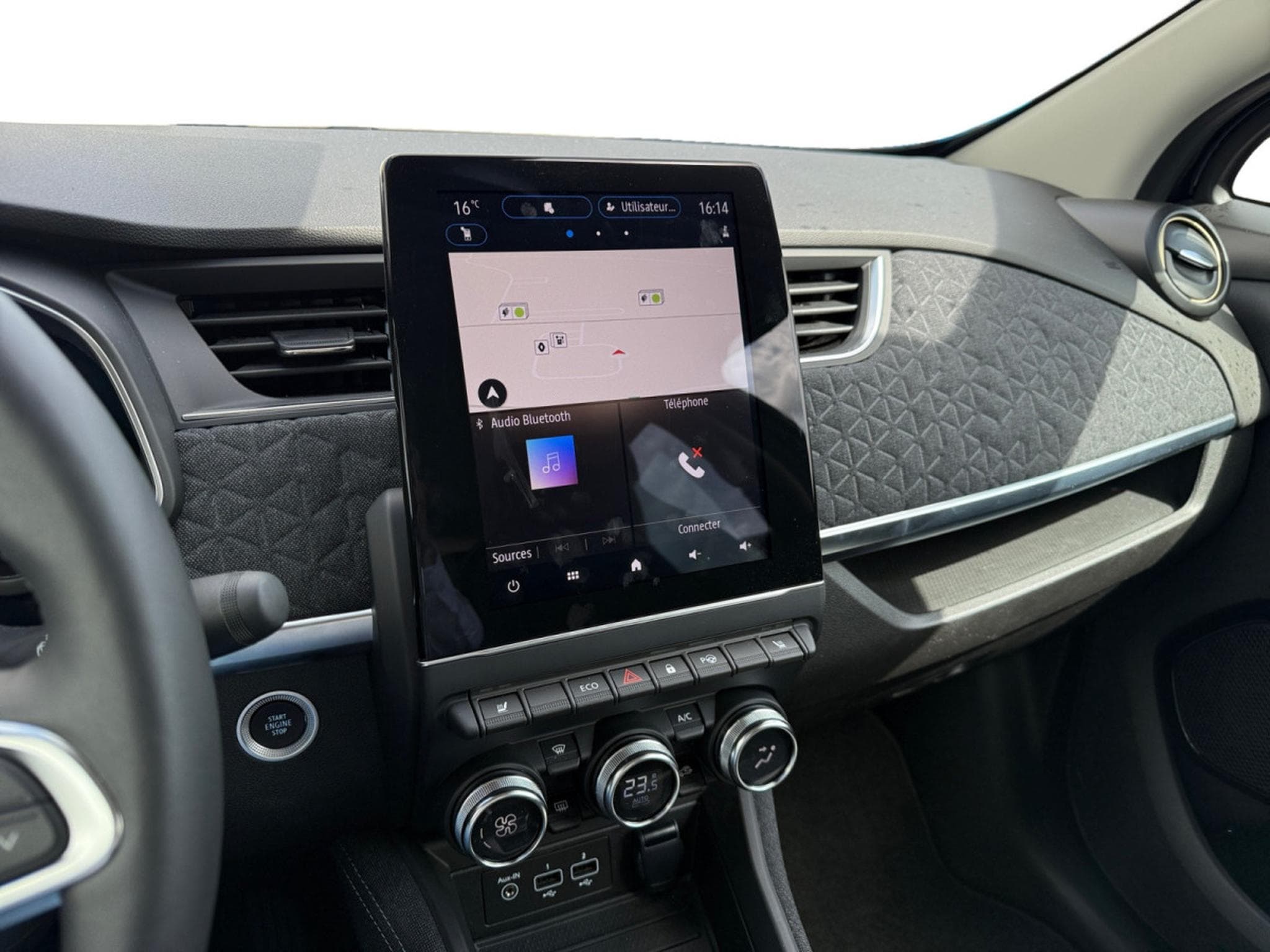 Renault Zoé ICONIC EV50 135HP (2024) - Photo 7